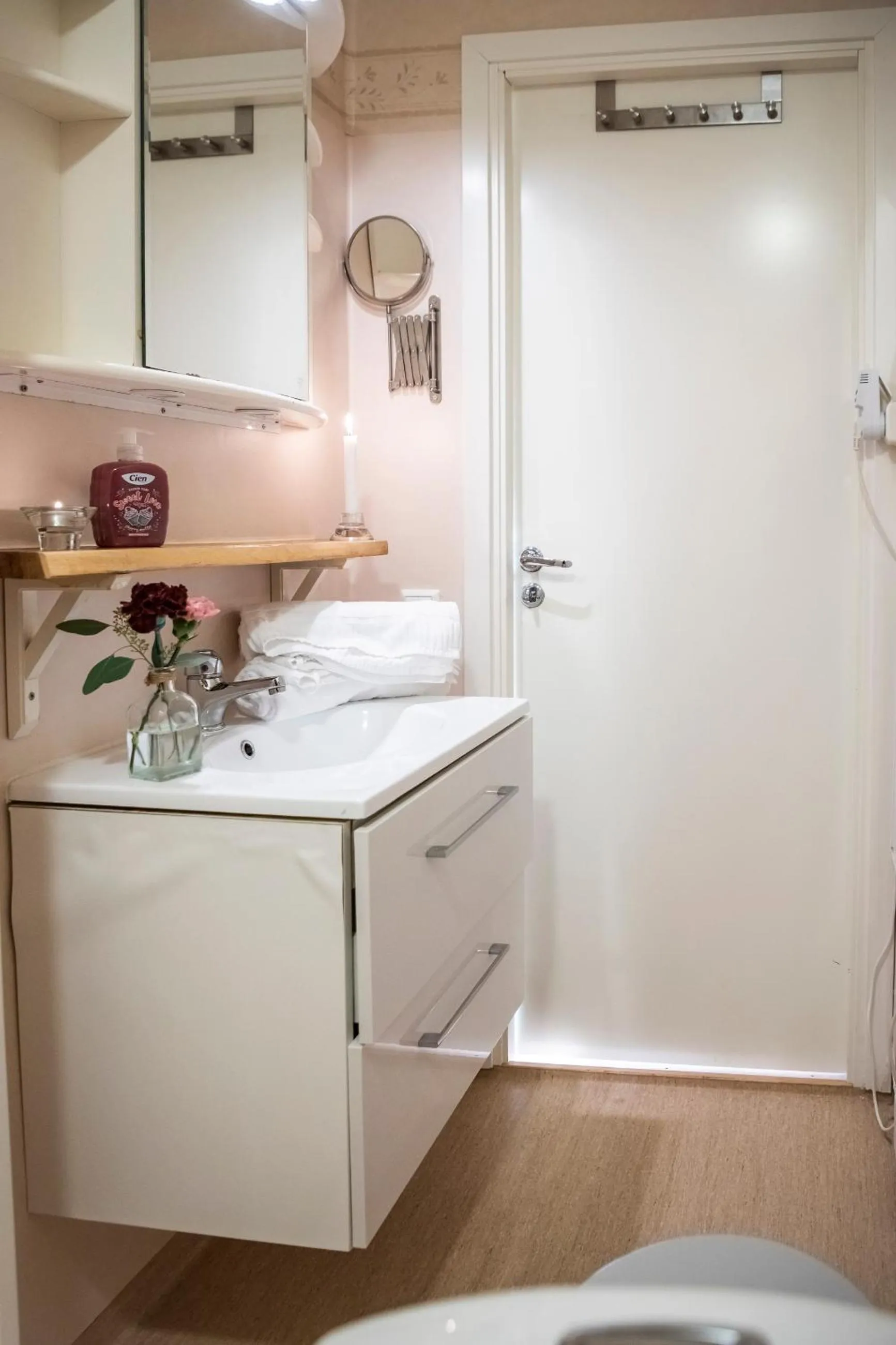 Bathroom in Skotteksgården Cottages