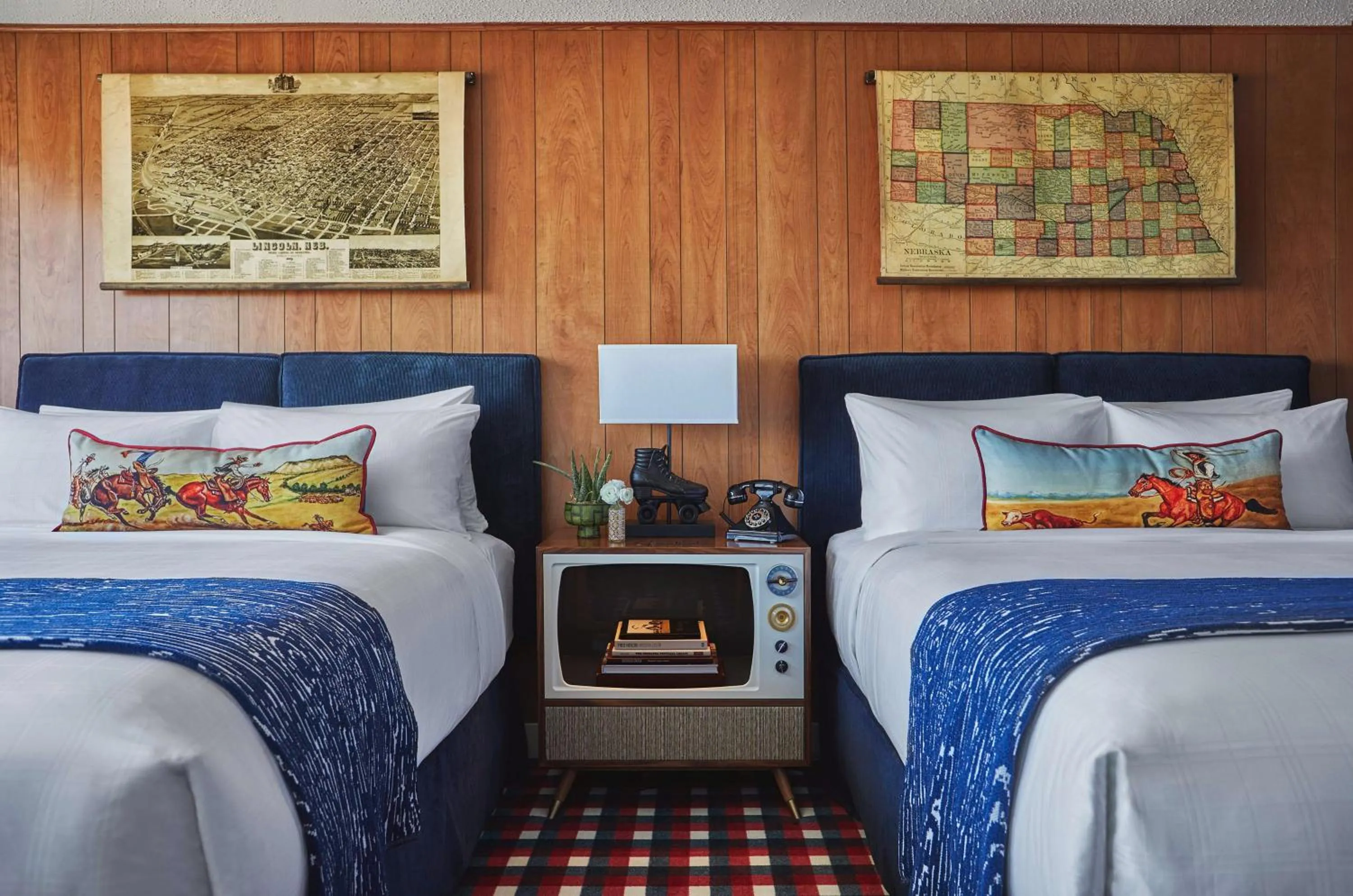 Bed in Graduate by Hilton Lincoln