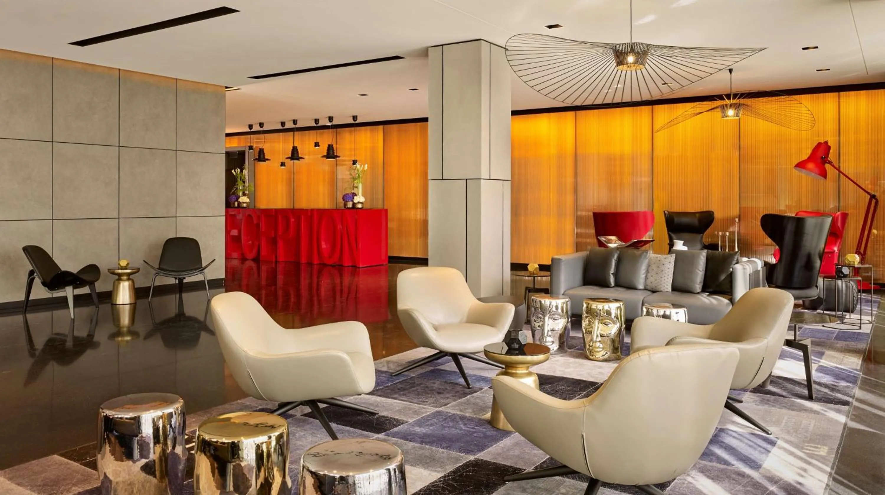 Lounge or bar in Park Plaza London, Park Royal