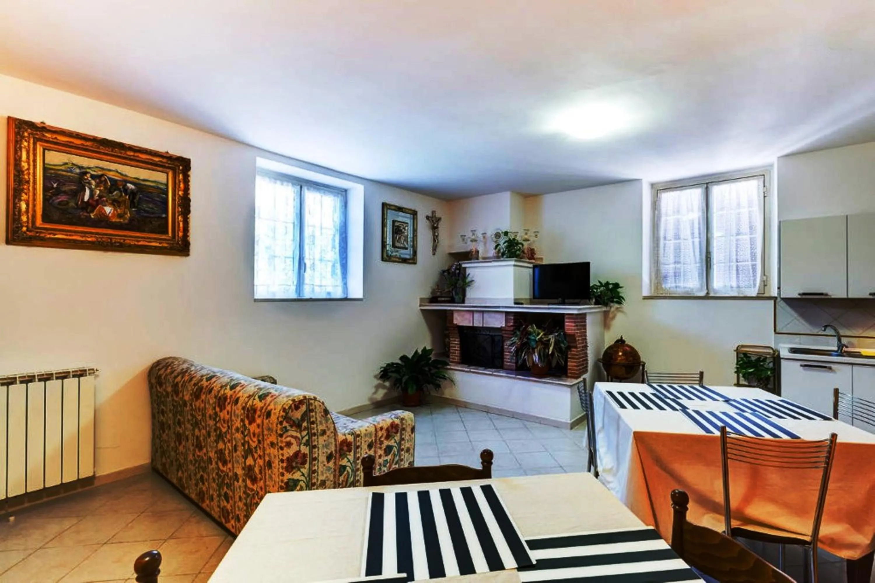 Communal lounge/ TV room in B&B Luna