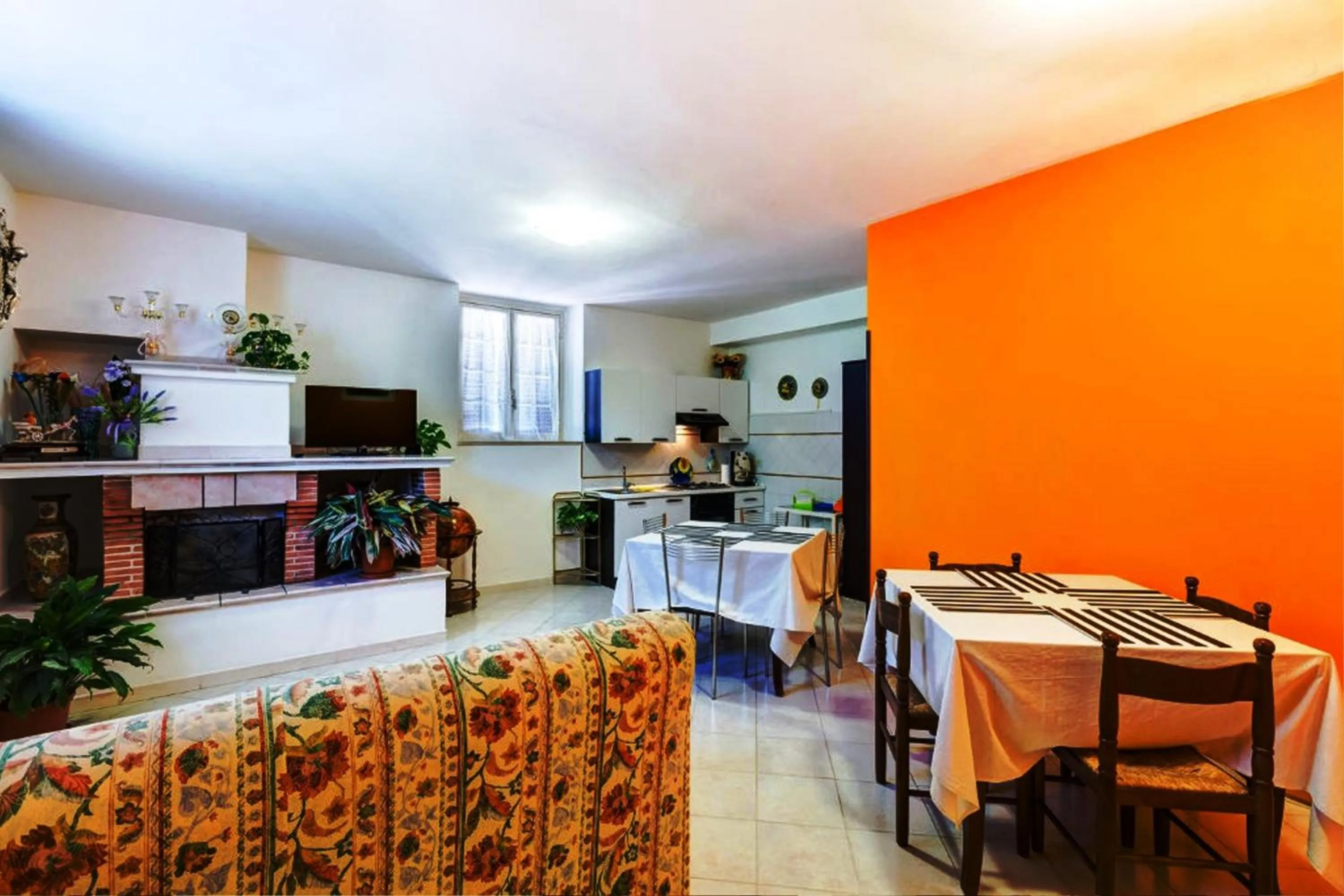 Kitchen or kitchenette in B&B Luna