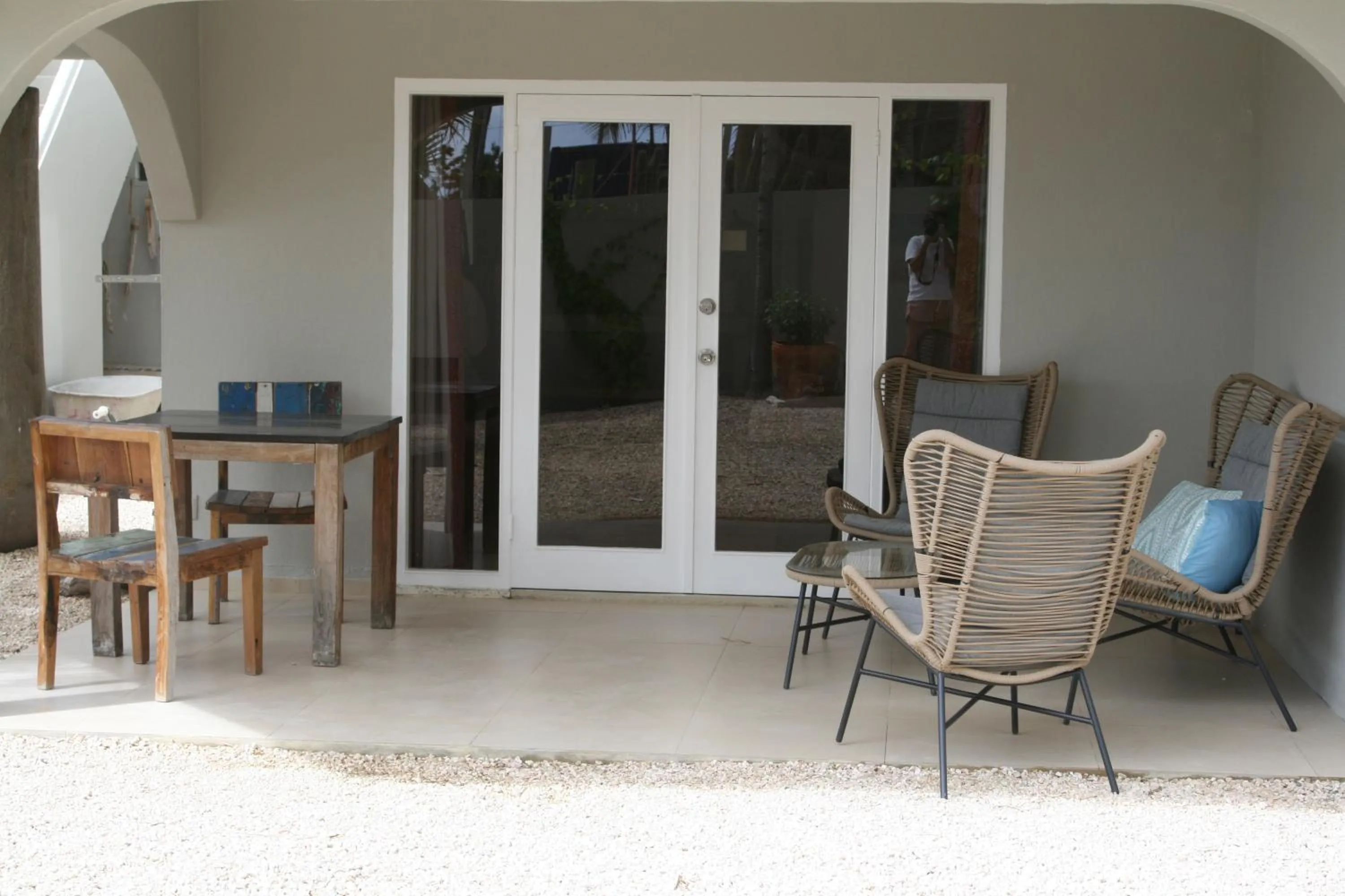 Property building in BnBBonaire near the ocean