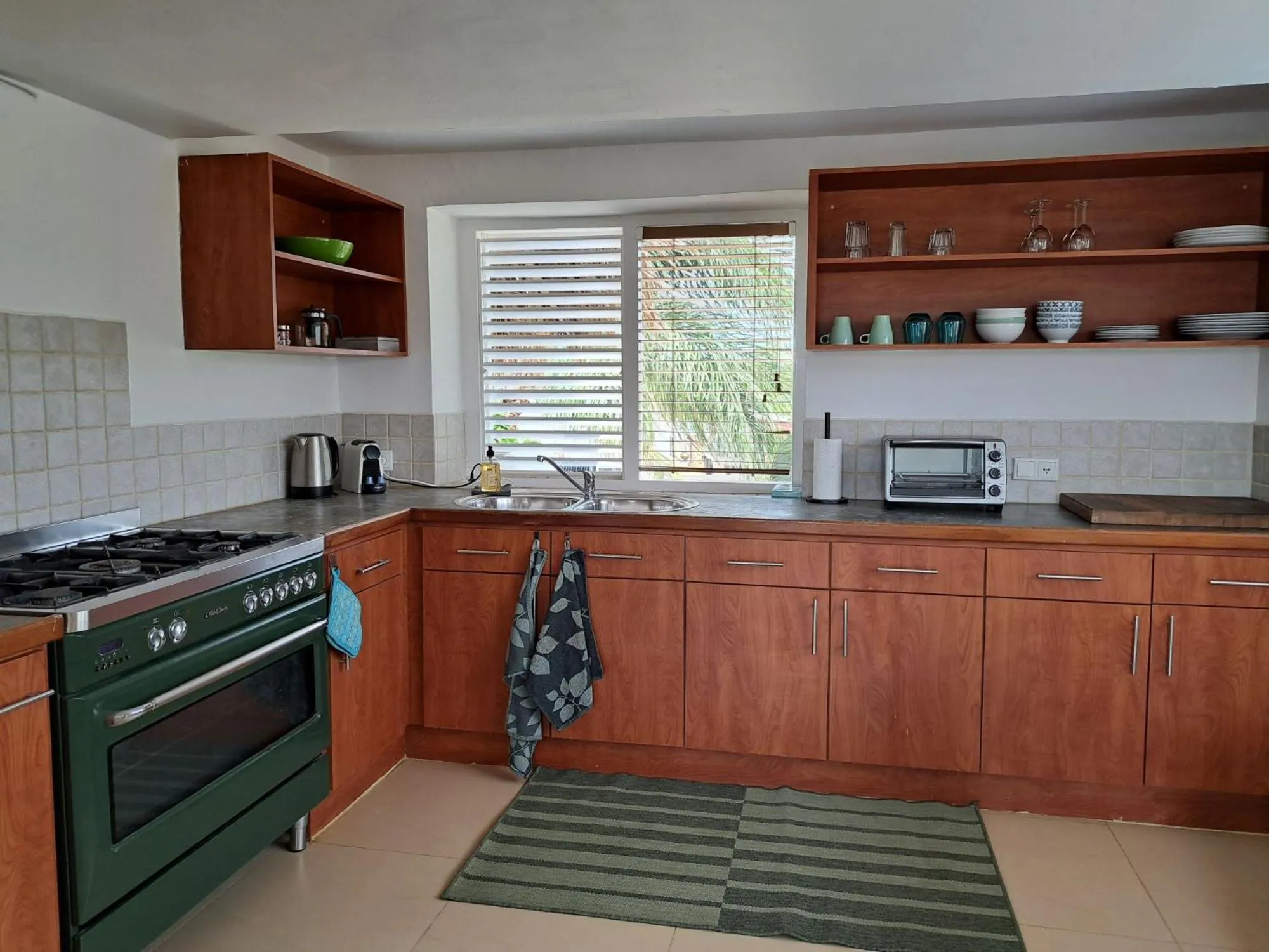 kitchen in BnBBonaire near the ocean