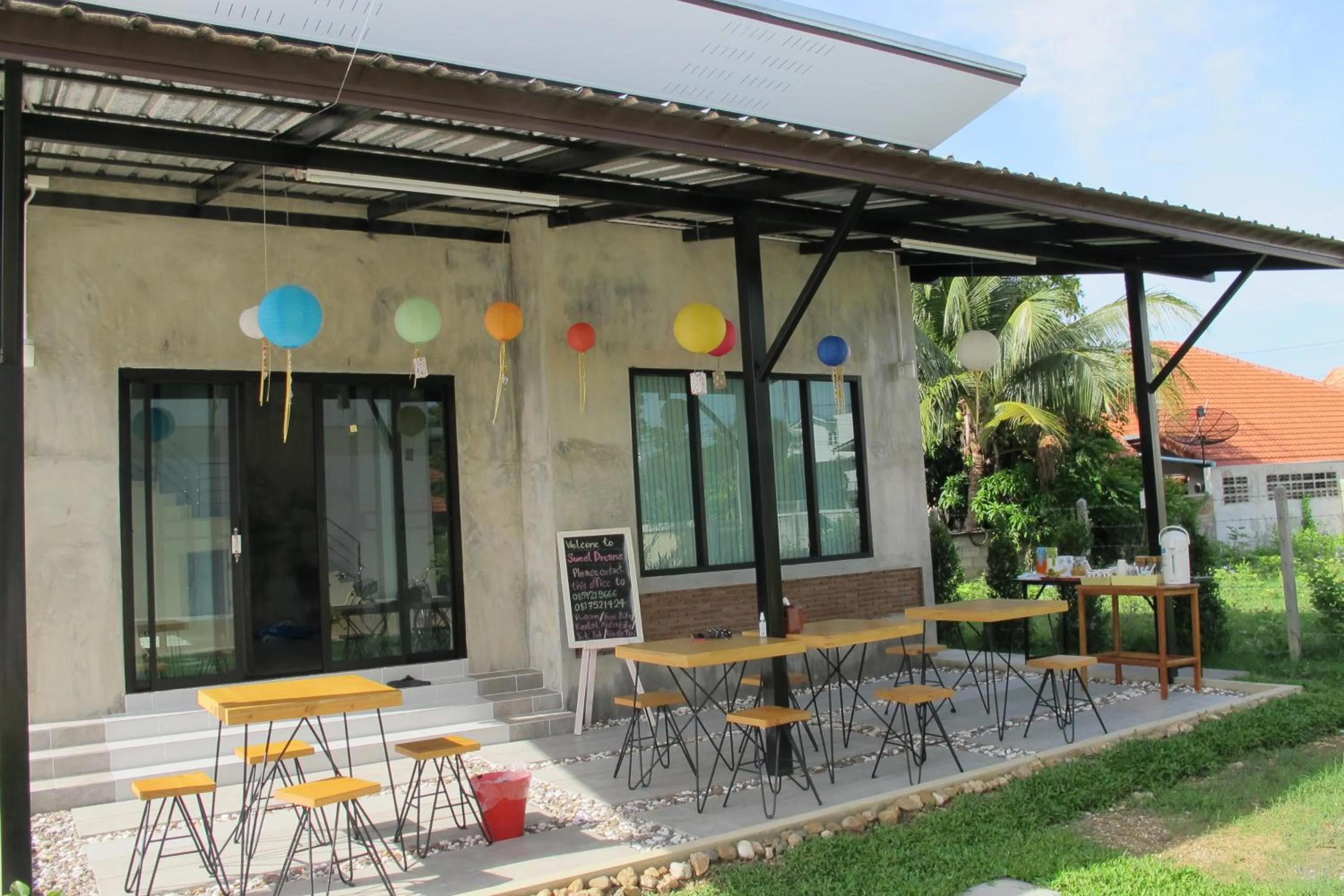 Property building in Sweet Dreams