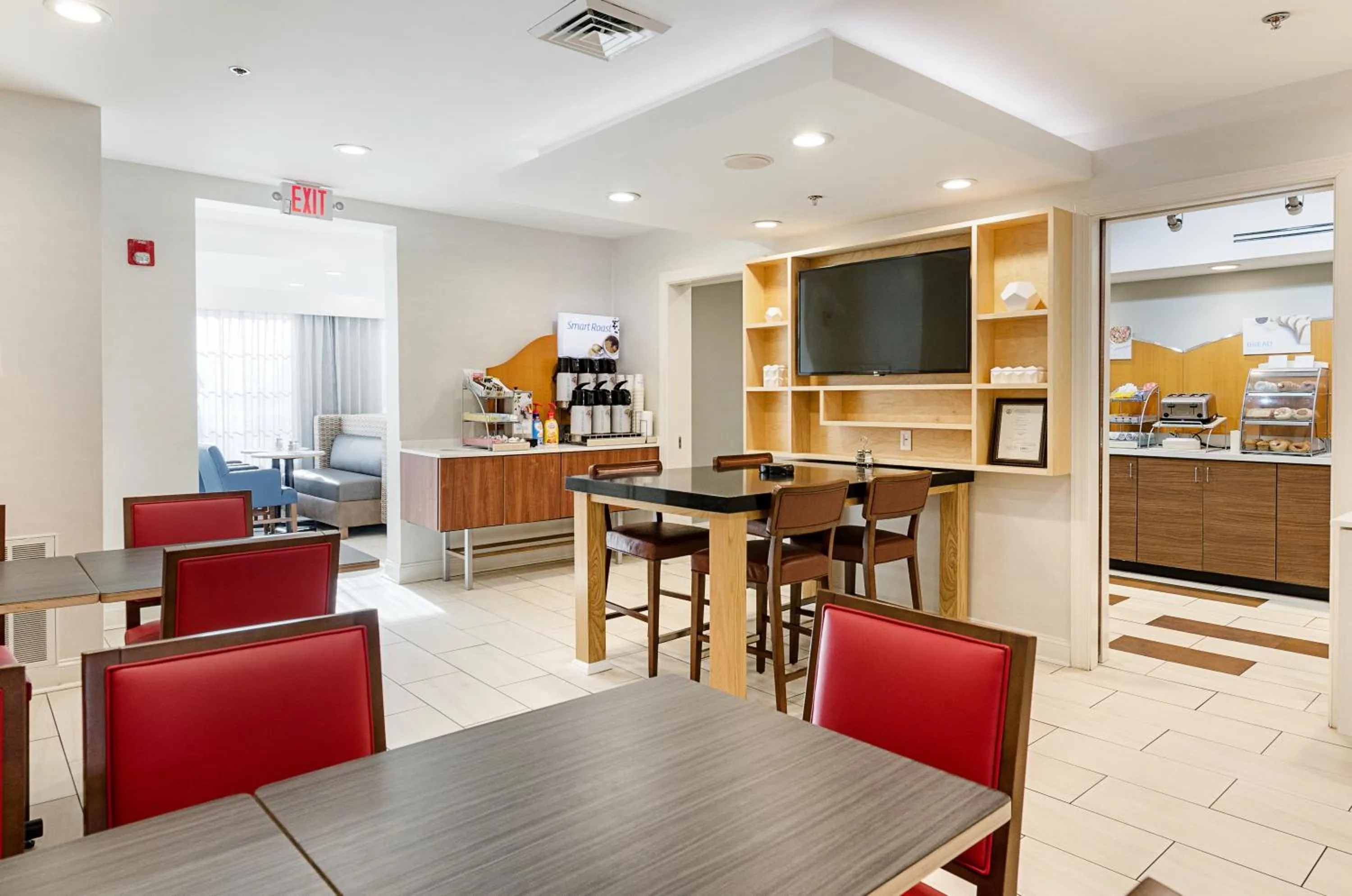 Breakfast in Holiday Inn Express Lexington by IHG