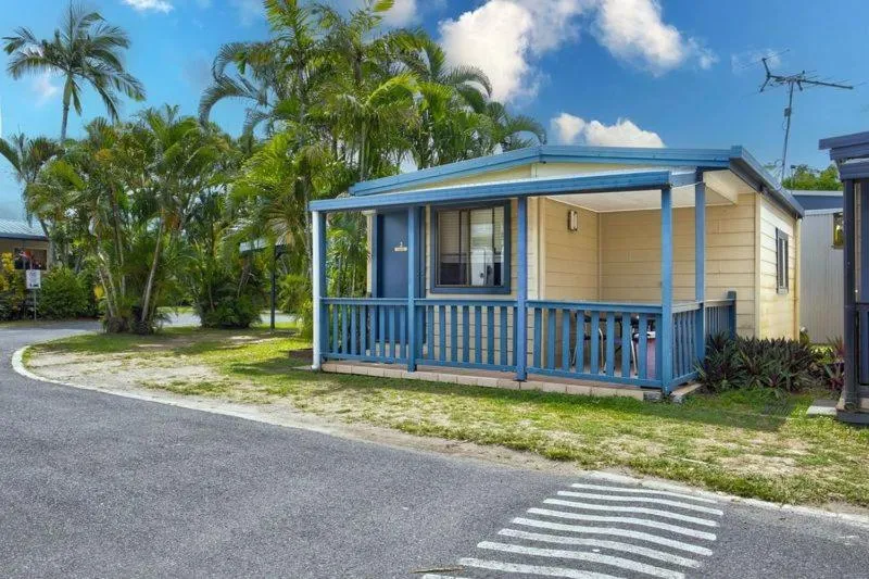 Property building in Kurrimine Beach Holiday Park