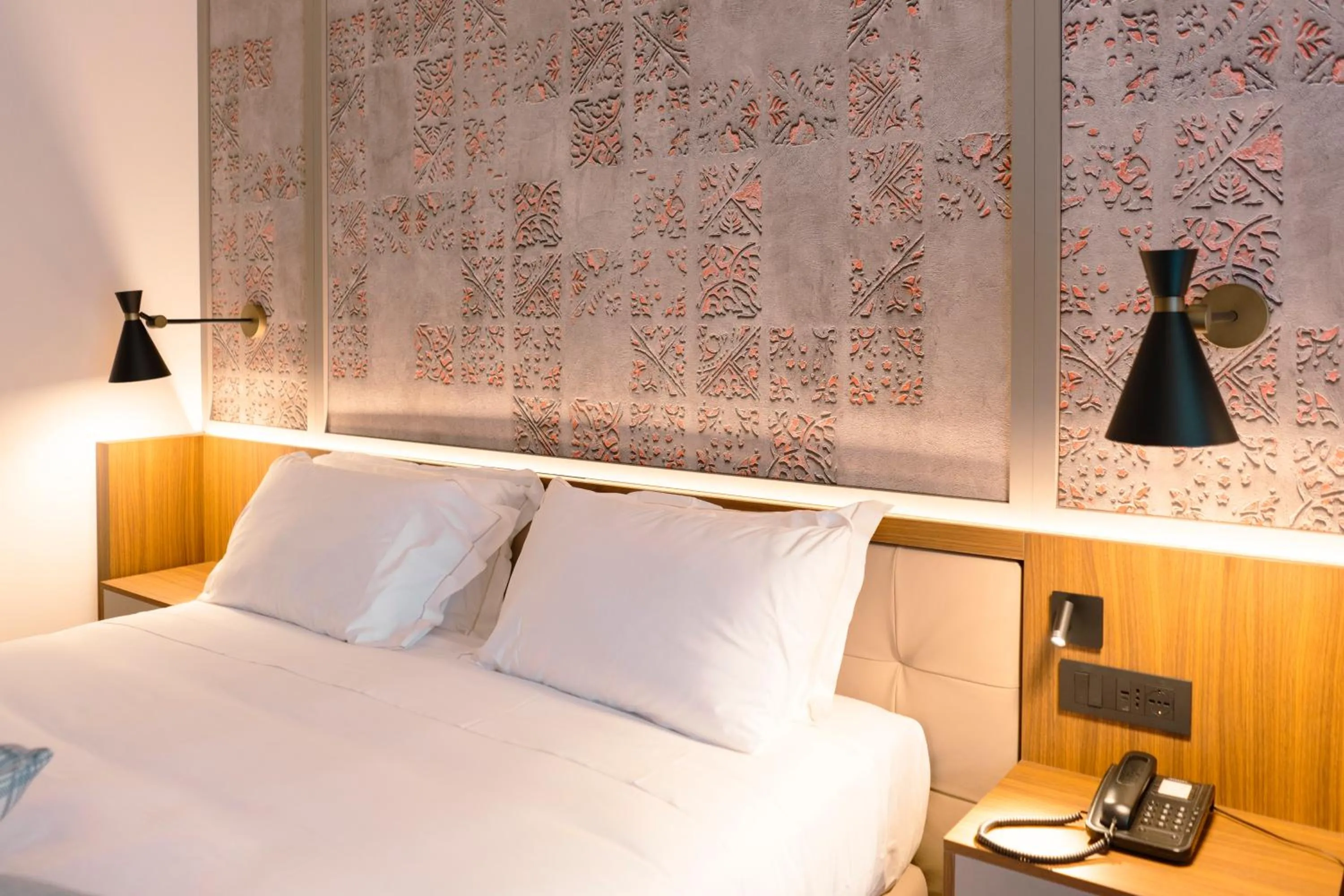 Bed in Picciolo Etna Golf Resort & Spa, Curio Collection by Hilton