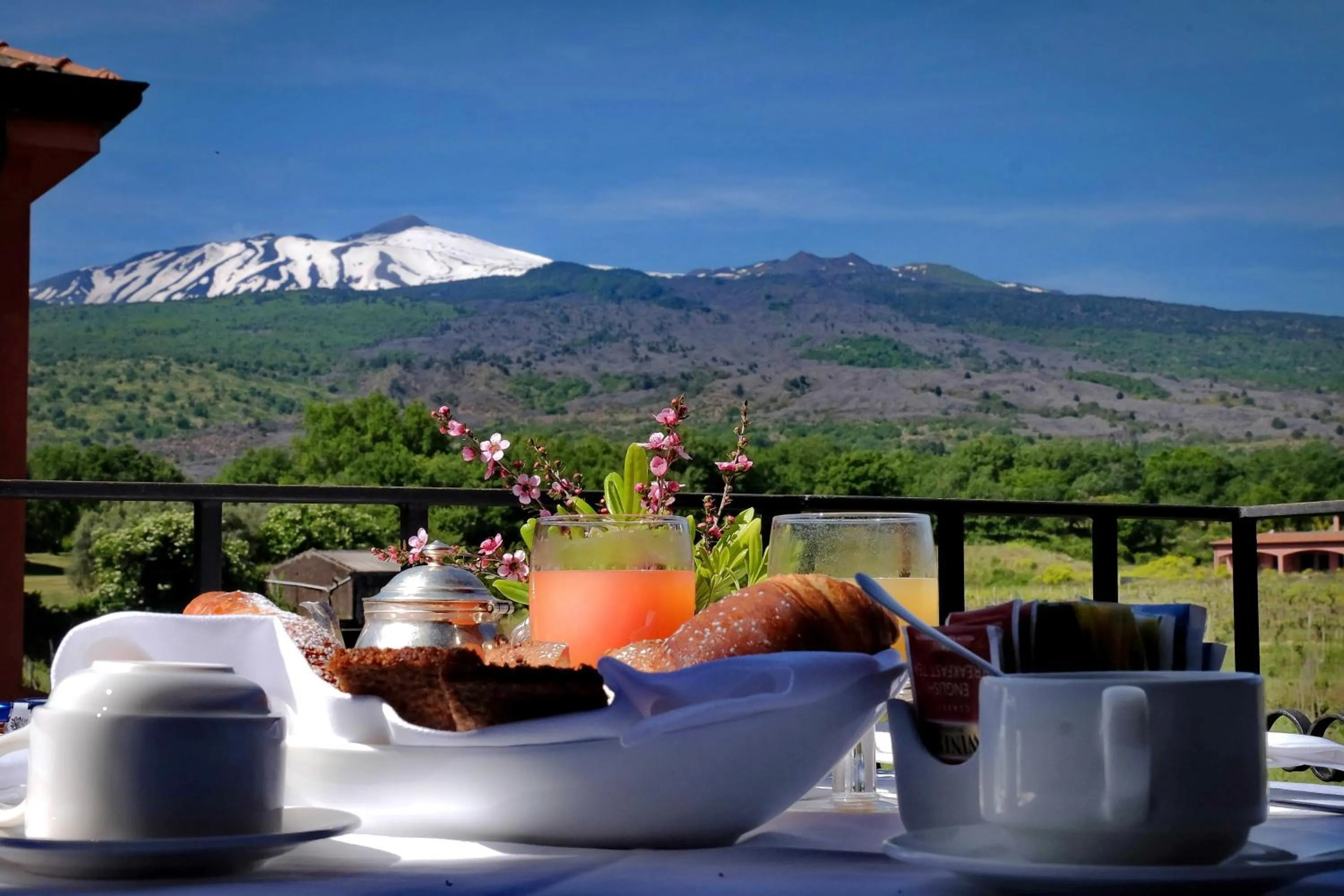 Balcony/Terrace in Picciolo Etna Golf Resort & Spa, Curio Collection by Hilton