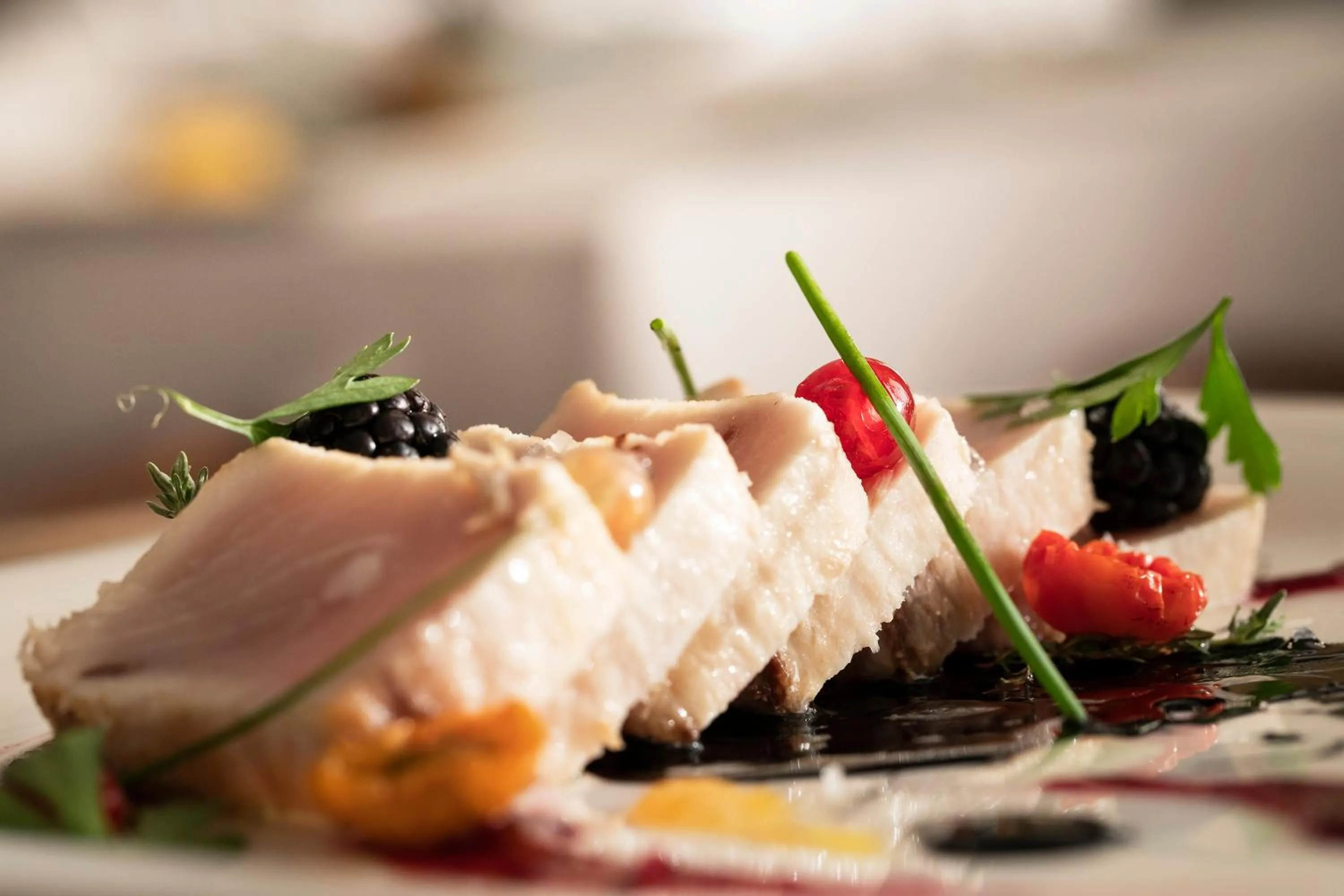 Food and drinks in Picciolo Etna Golf Resort & Spa, Curio Collection by Hilton