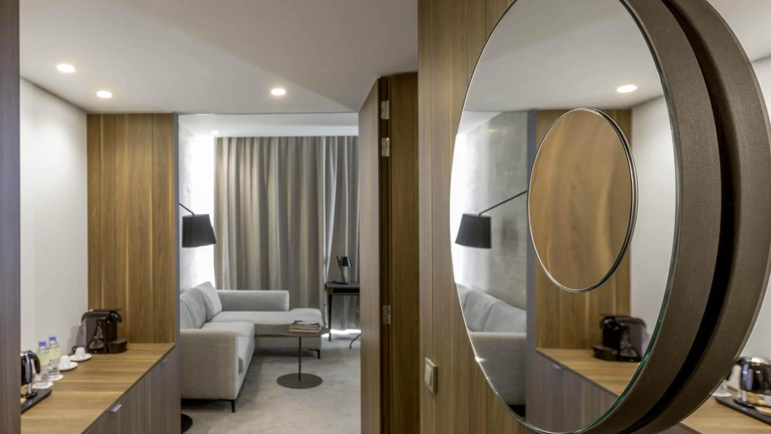 Living room in Holiday Inn Algiers - Cheraga Tower by IHG