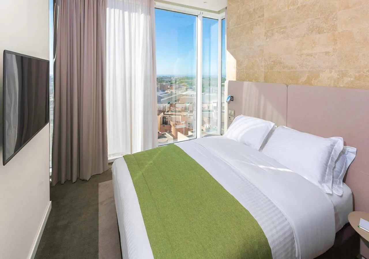 Bed in Holiday Inn Algiers - Cheraga Tower by IHG