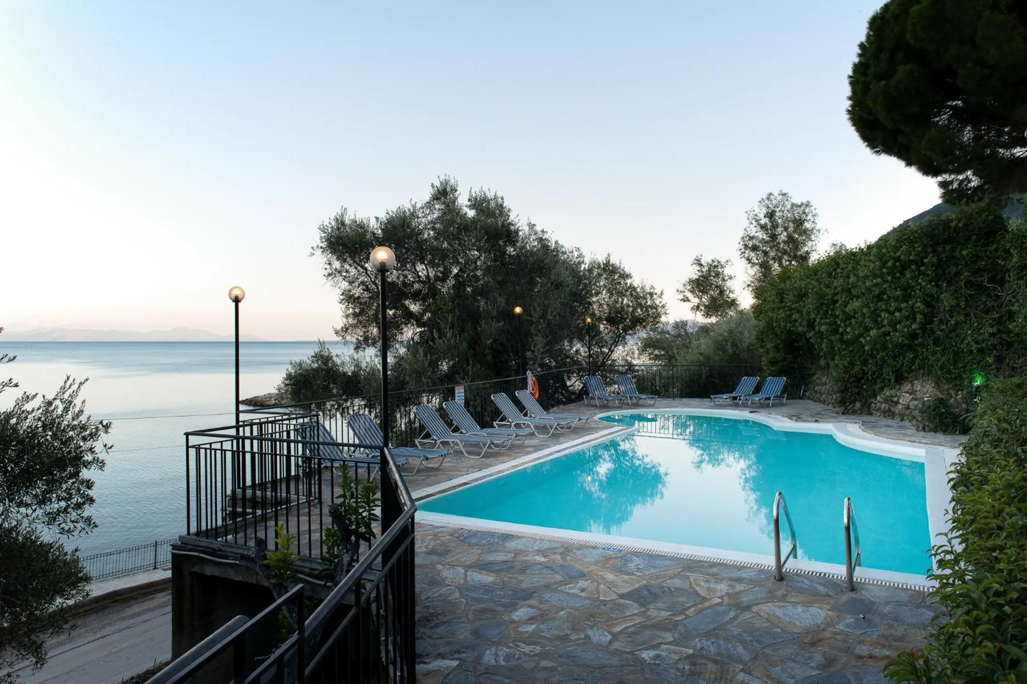 Swimming pool in Dimitra Studios