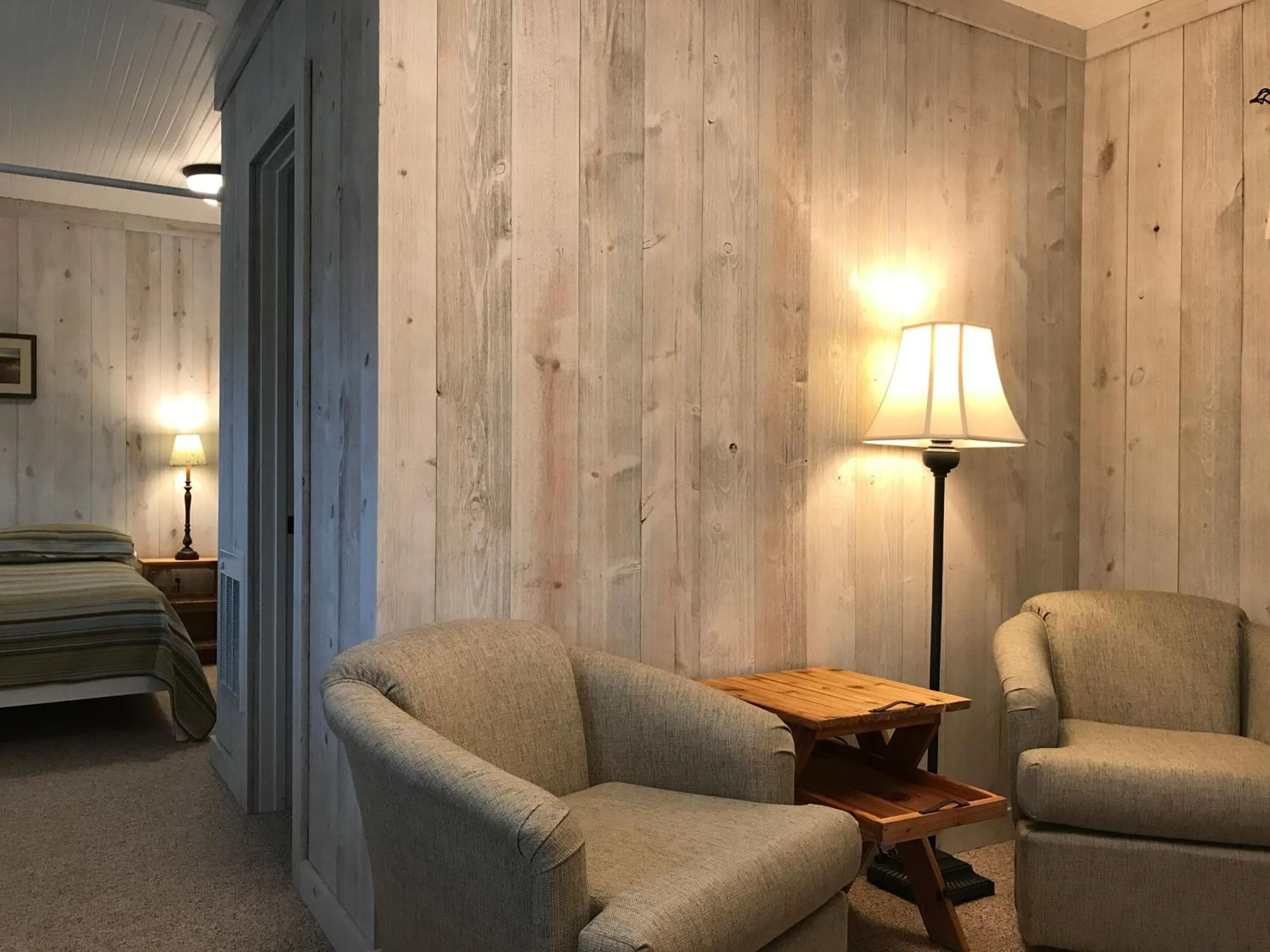 Seating area, Bed in Cedar Ridge Cabins