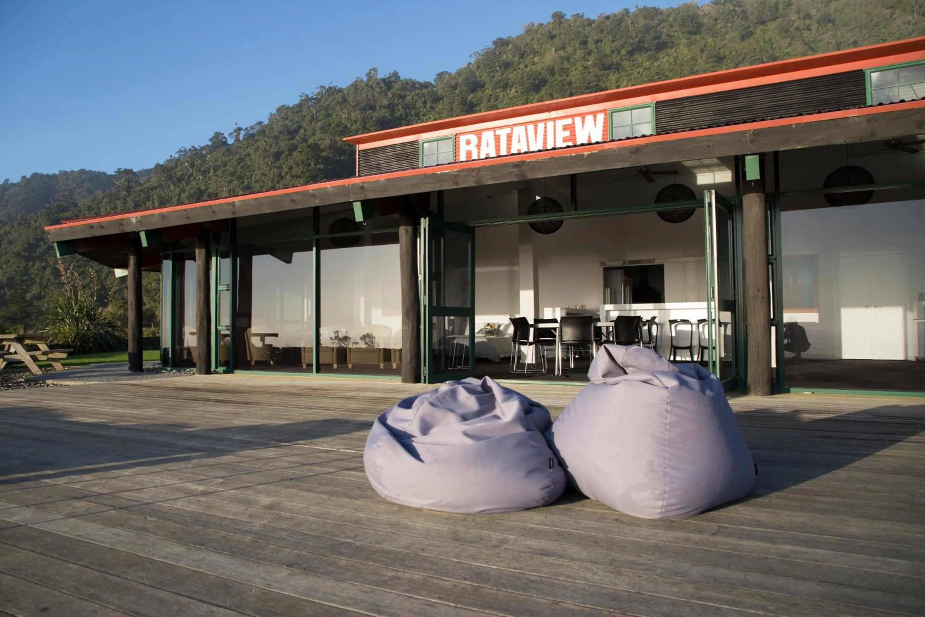 Property building in Rataview