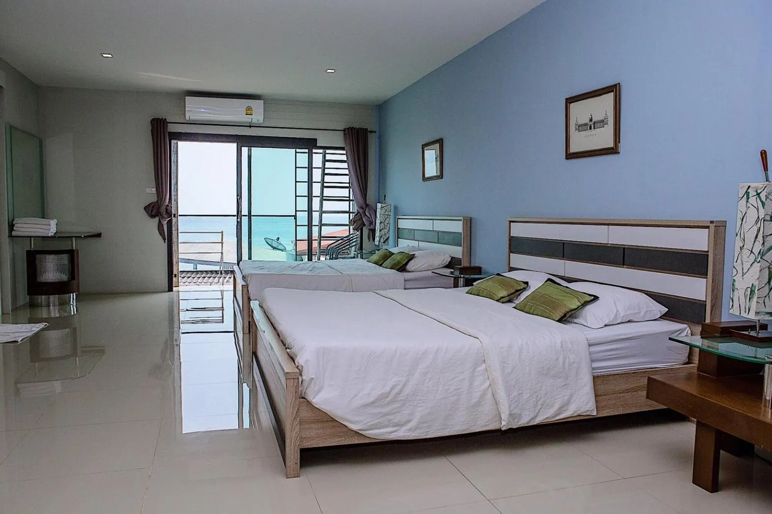 Bed in Chill Days @ Koh Larn