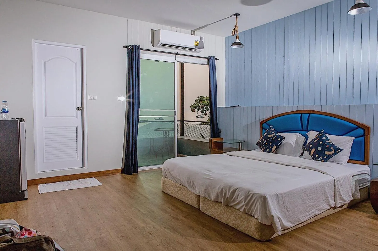 Bed in Chill Days @ Koh Larn