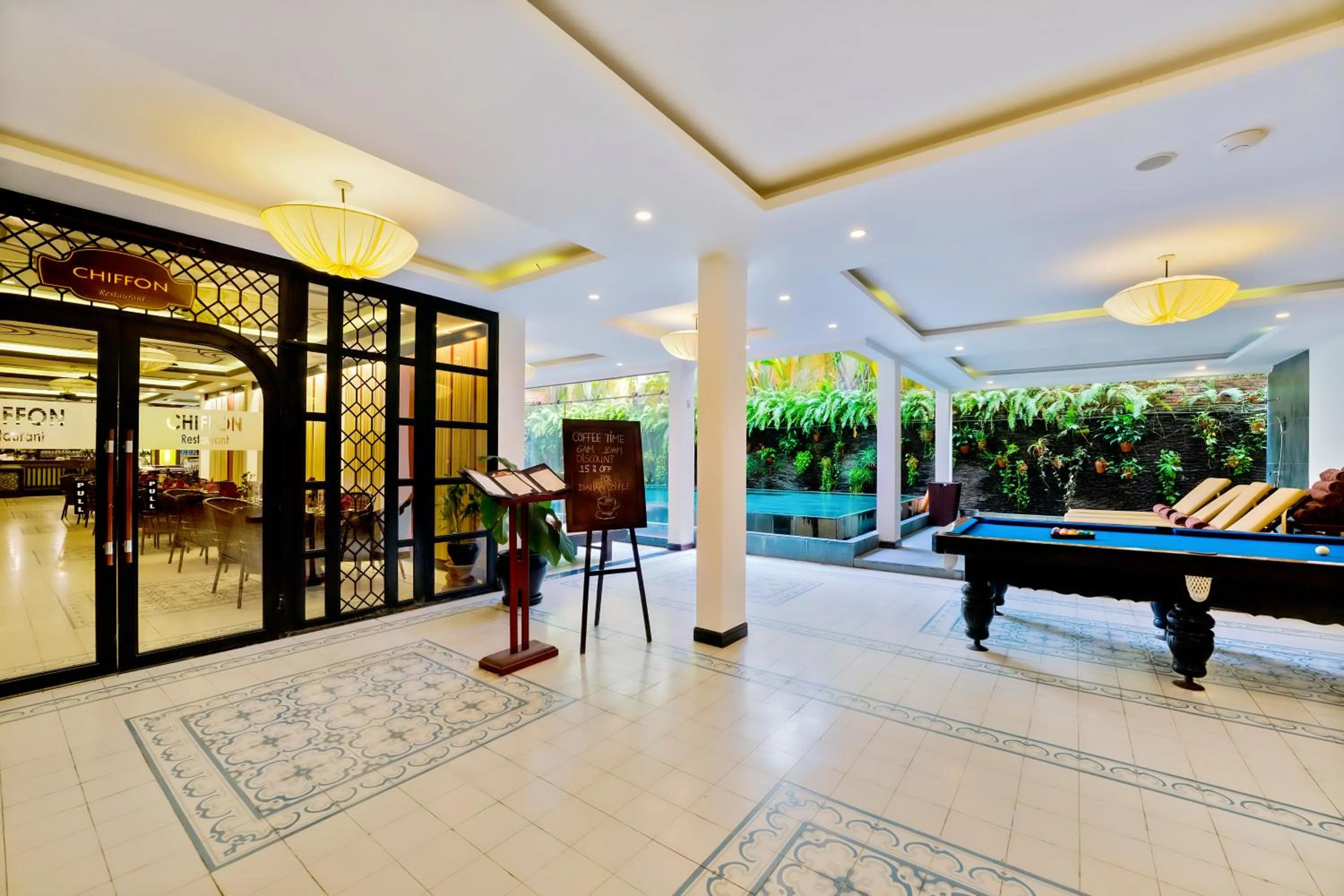 Billiard in Silkotel Hoi An