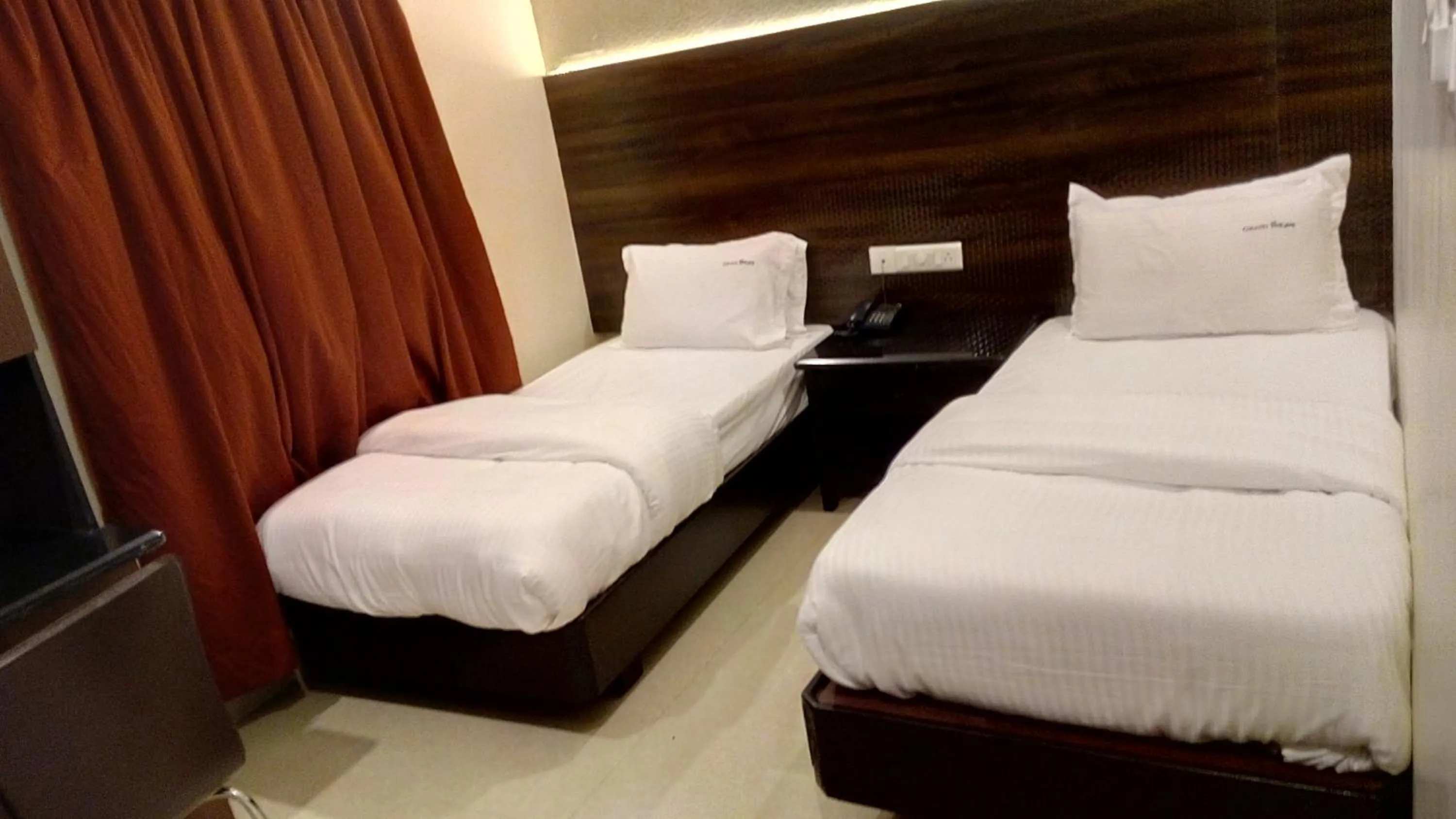 Bed in Hotel Grand Parkway
