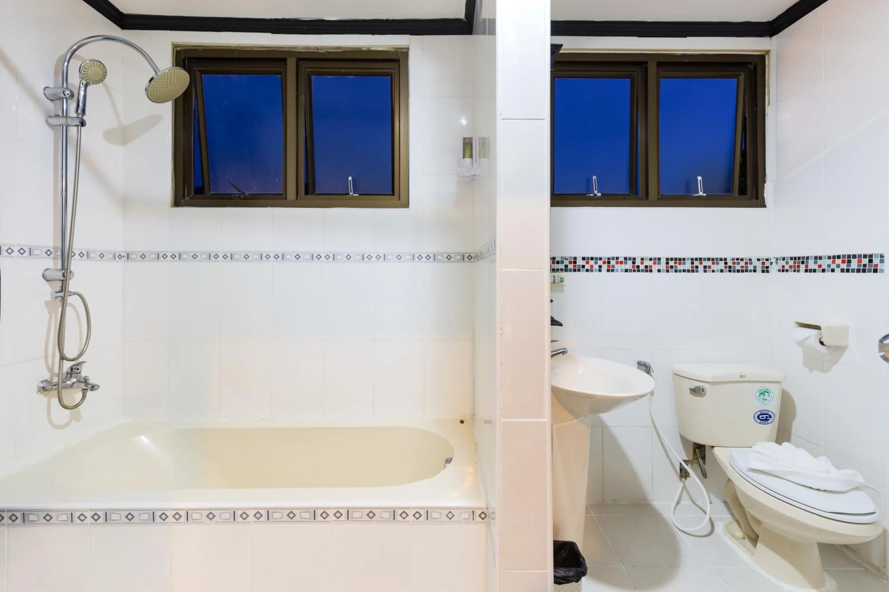 Patong Holiday Dream Hotel