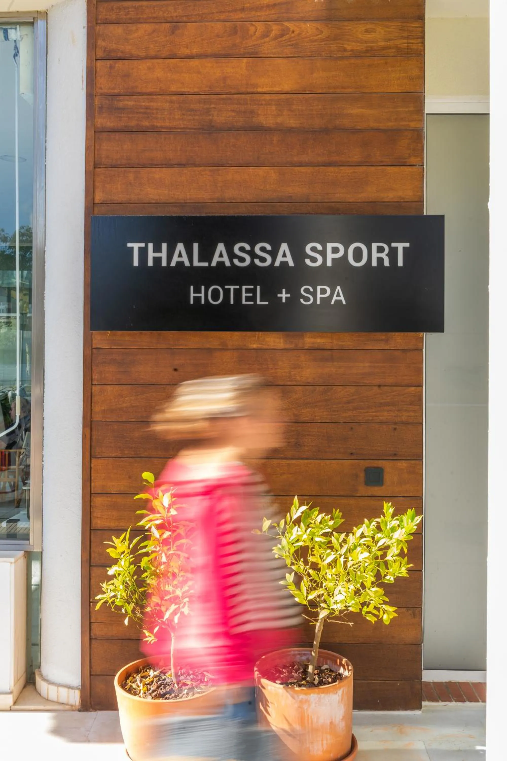 Facade/entrance in Hotel & Apartaments Thalassa Sport & Wellness