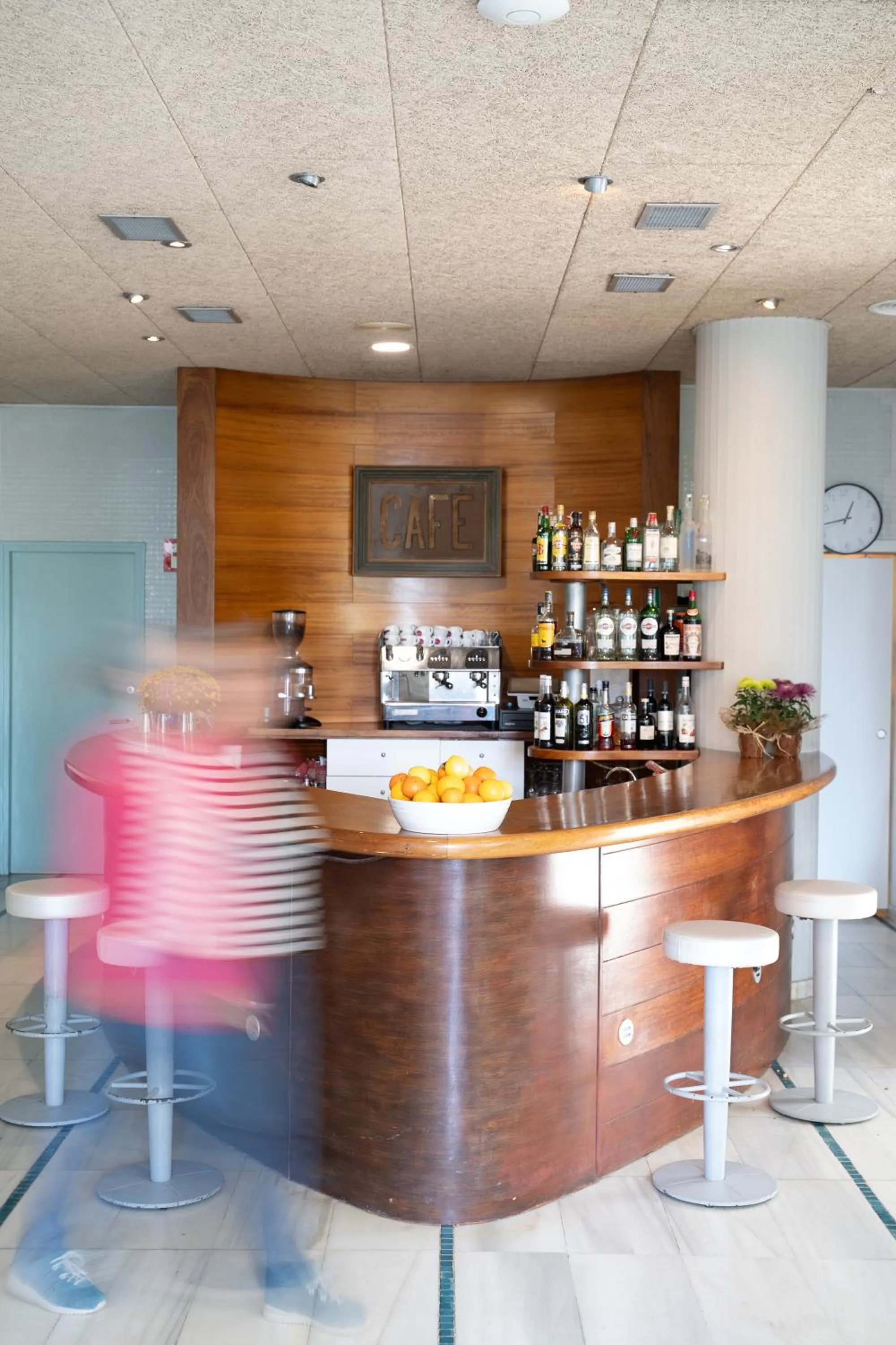 Lounge or bar in Hotel & Apartaments Thalassa Sport & Wellness