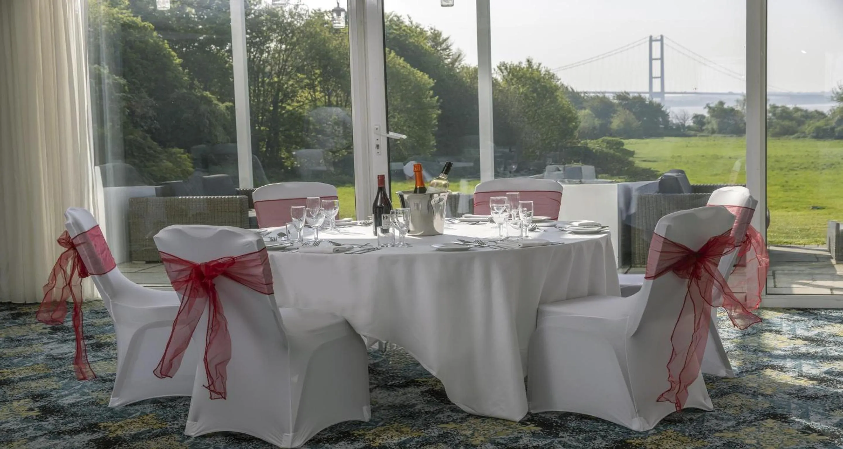 Property building in Hull Humber View Hotel, BW Signature Collection