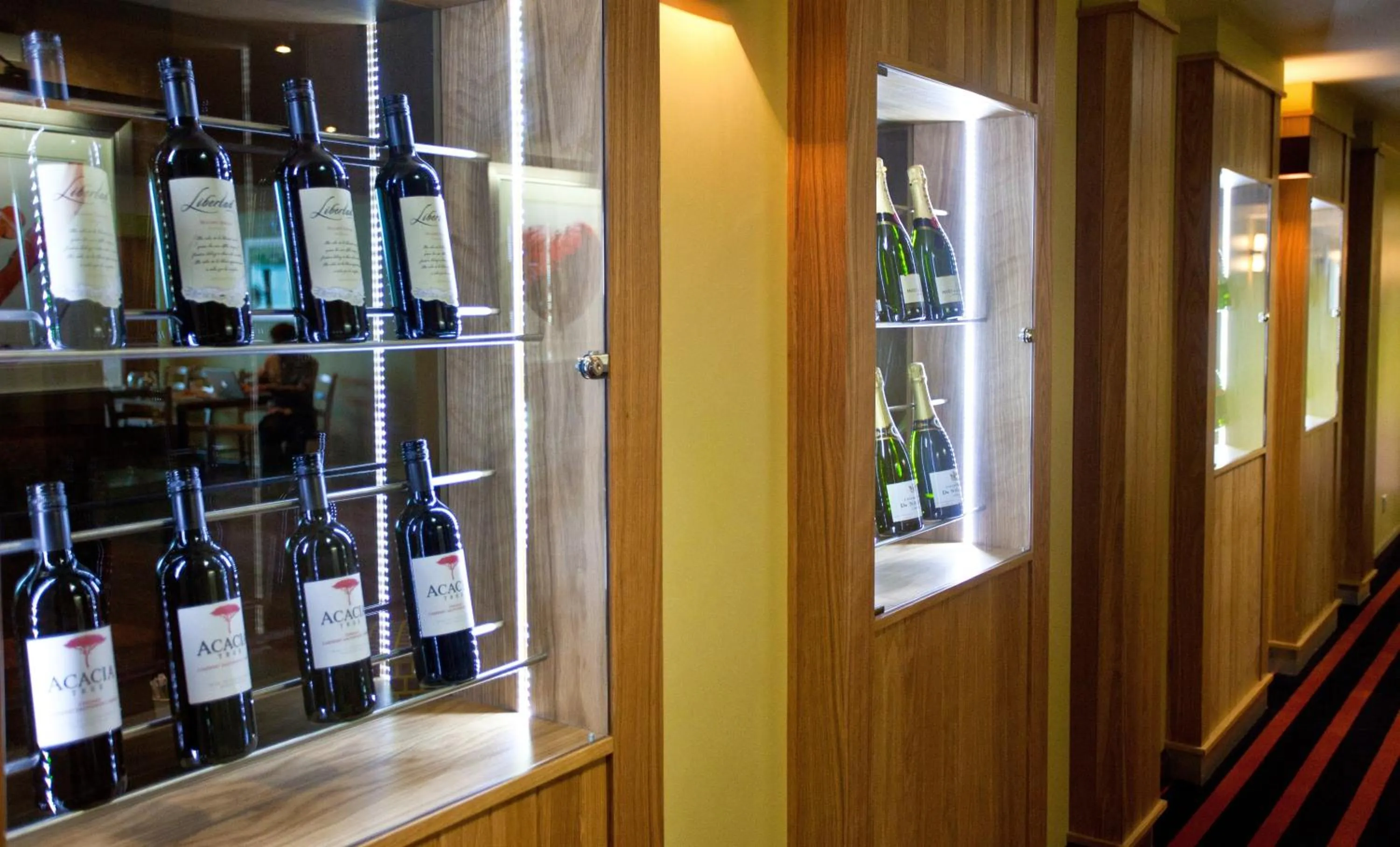 Alcoholic drinks in Hull Humber View Hotel, BW Signature Collection