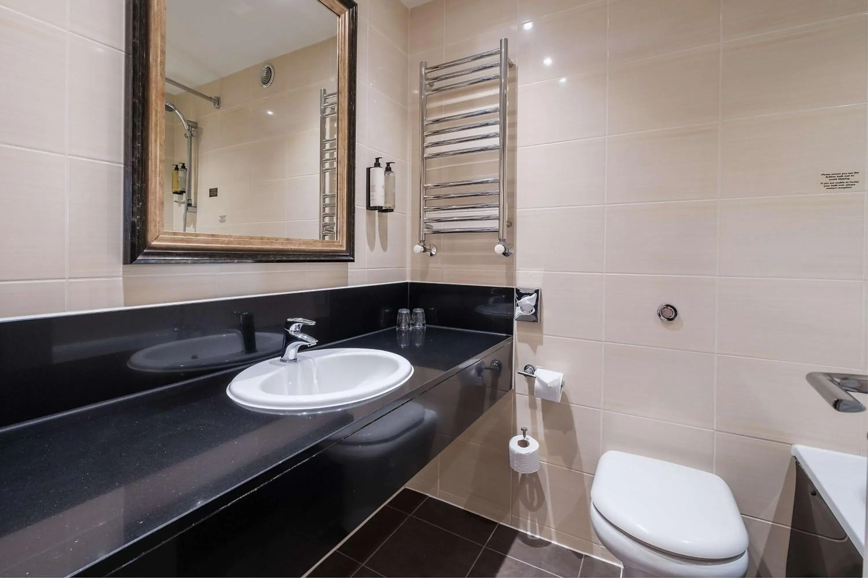 Family Room with Double and Single Beds in Hull Humber View Hotel, BW Signature Collection Family Room with Double and Single Beds in Hull Humber View Hotel, BW Signature Collection