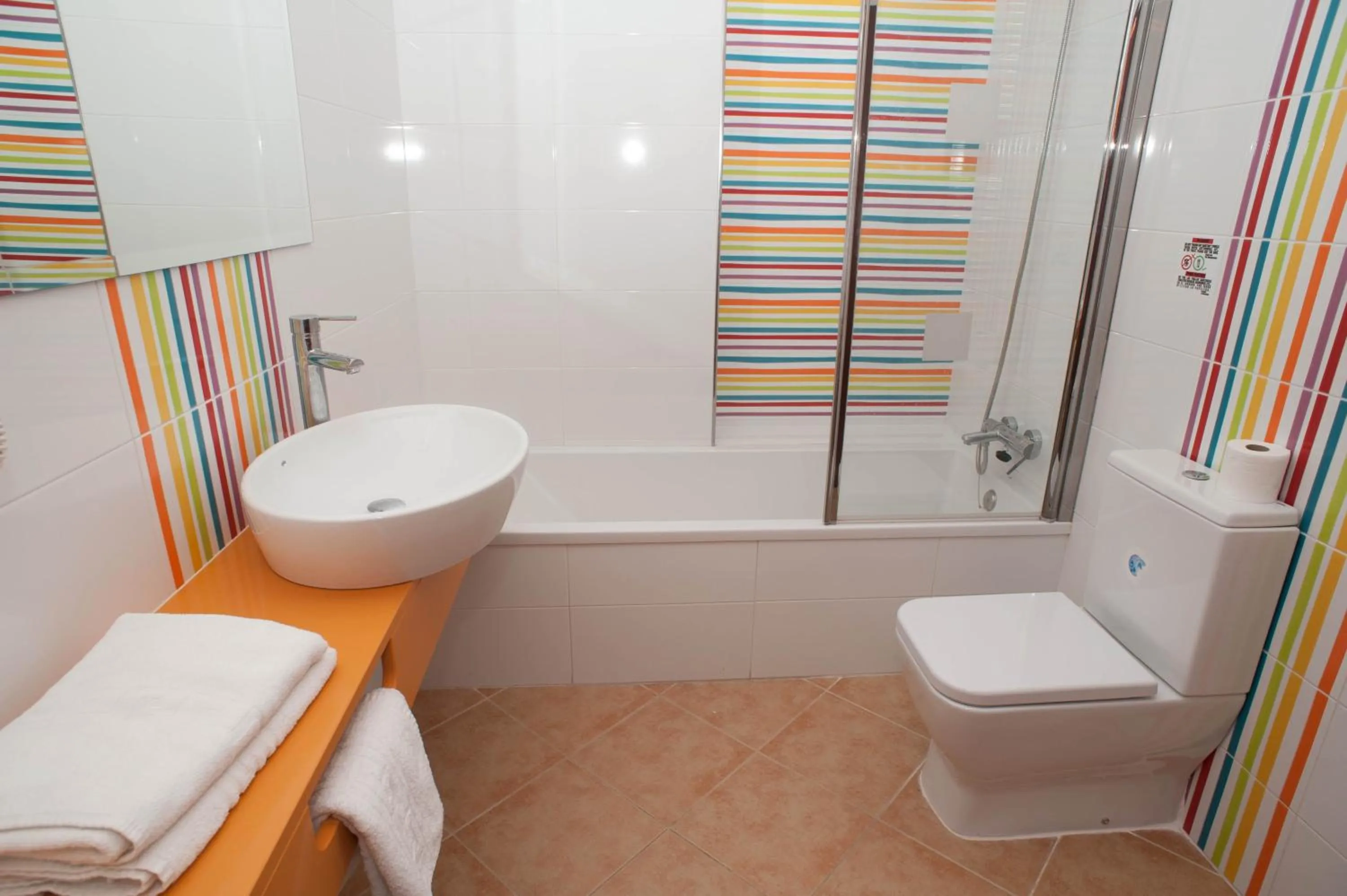 Shower in Boutique Apartments Poniente Playa