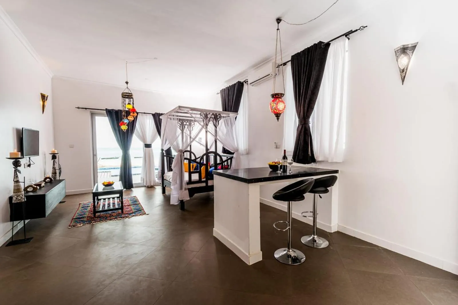 Dining area in Sofia Sea View