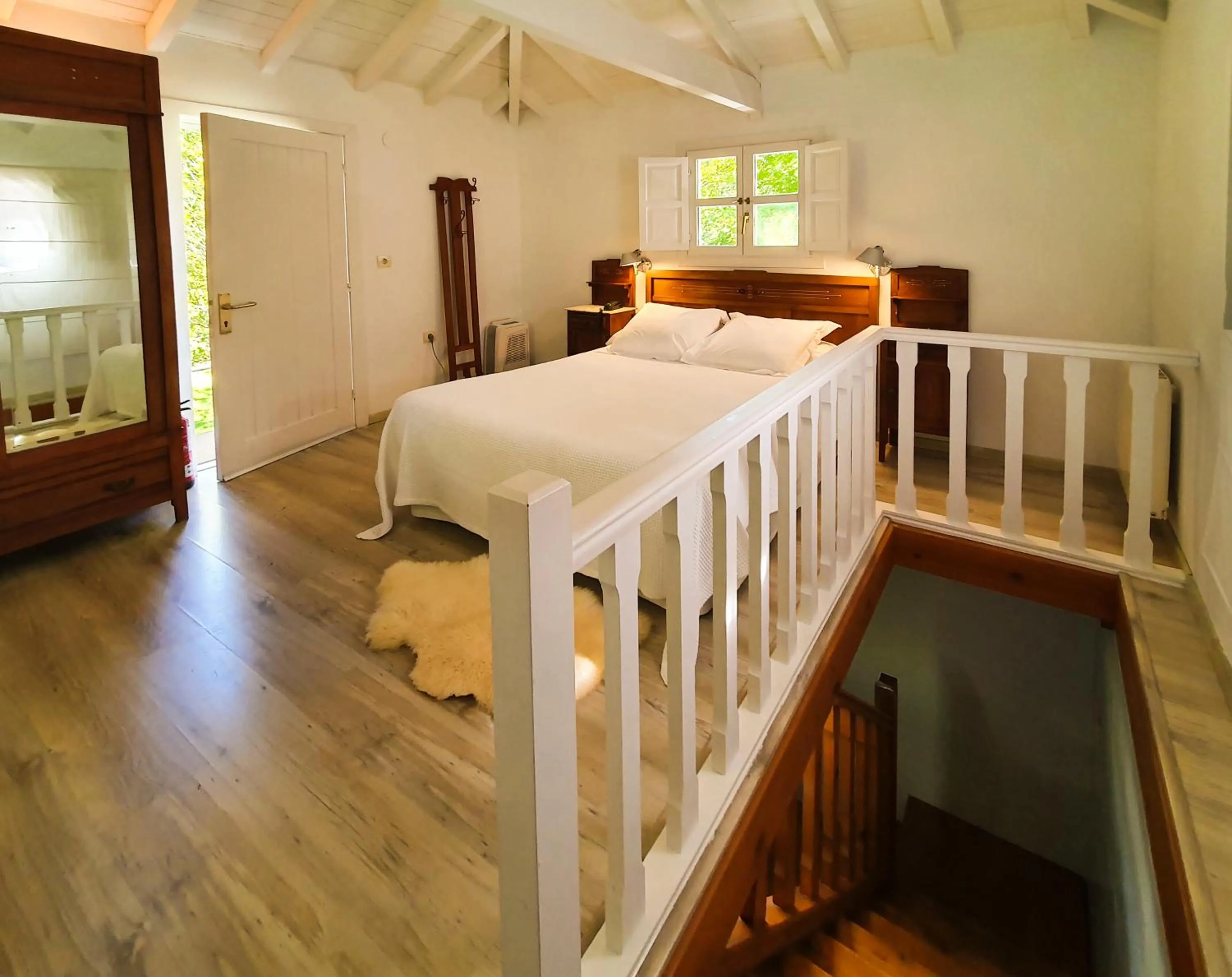 acessibility, Bed in La Posada