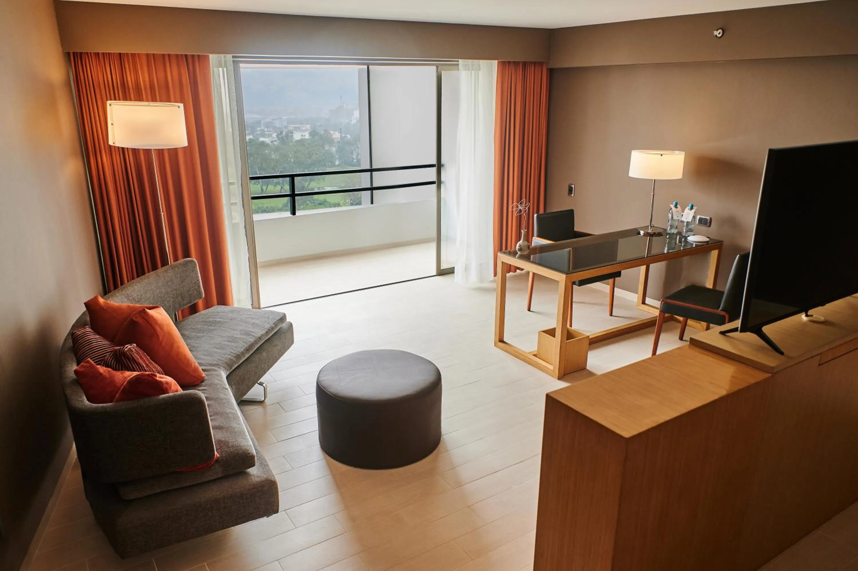 Living room in Casa Andina Premium Golf Los Incas