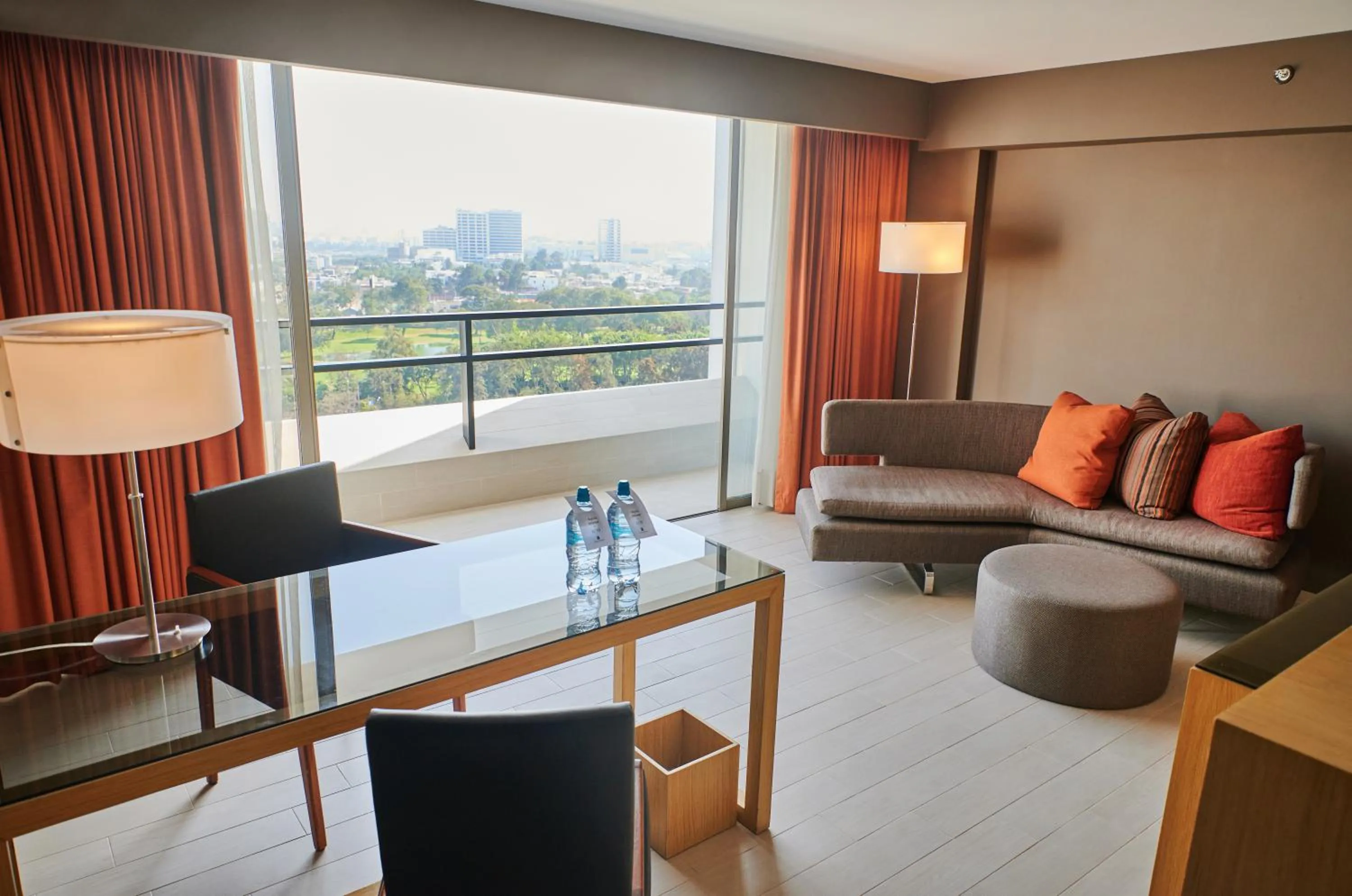 Living room in Casa Andina Premium Golf Los Incas