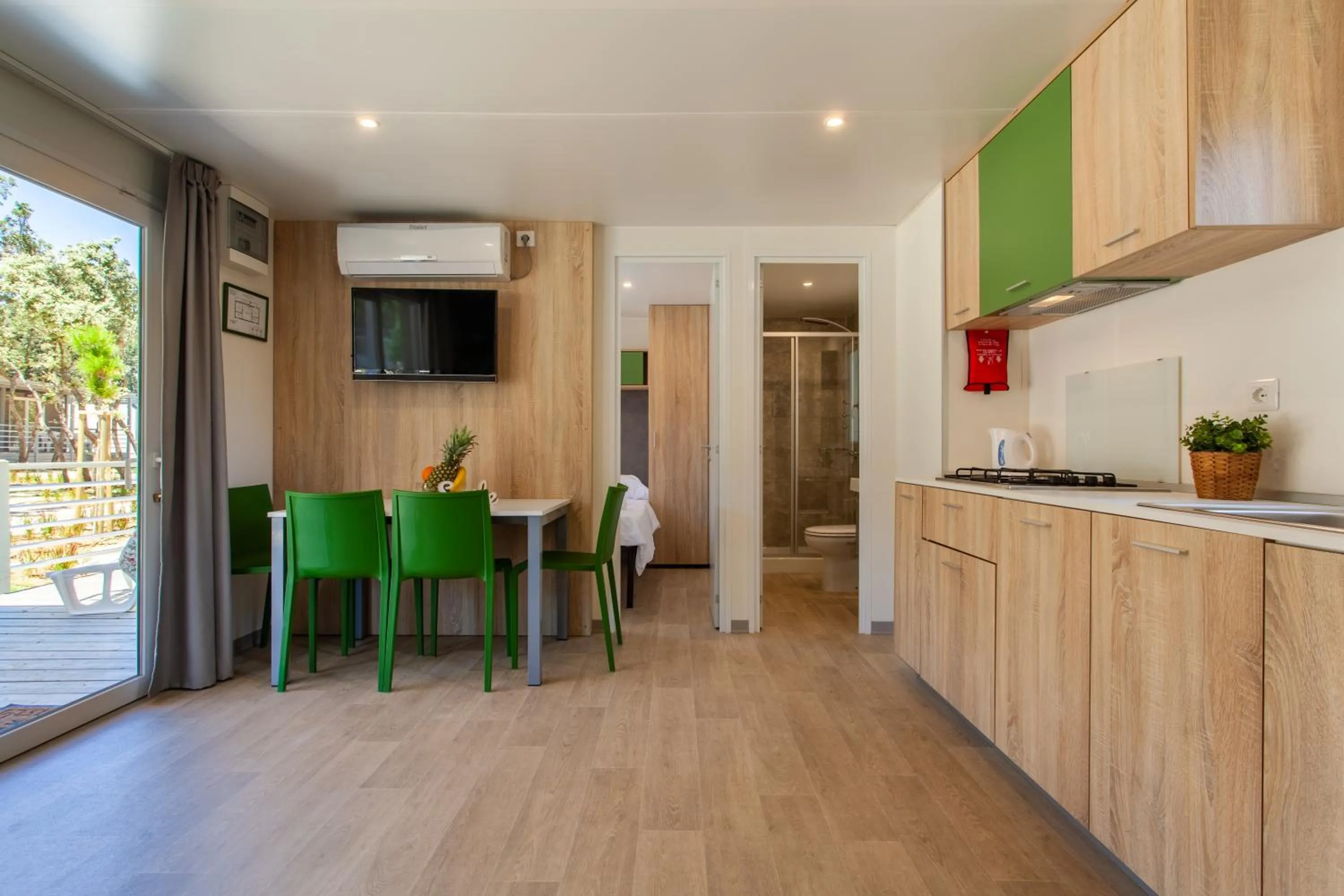 Kitchen or kitchenette in Mobile Homes Rapoća