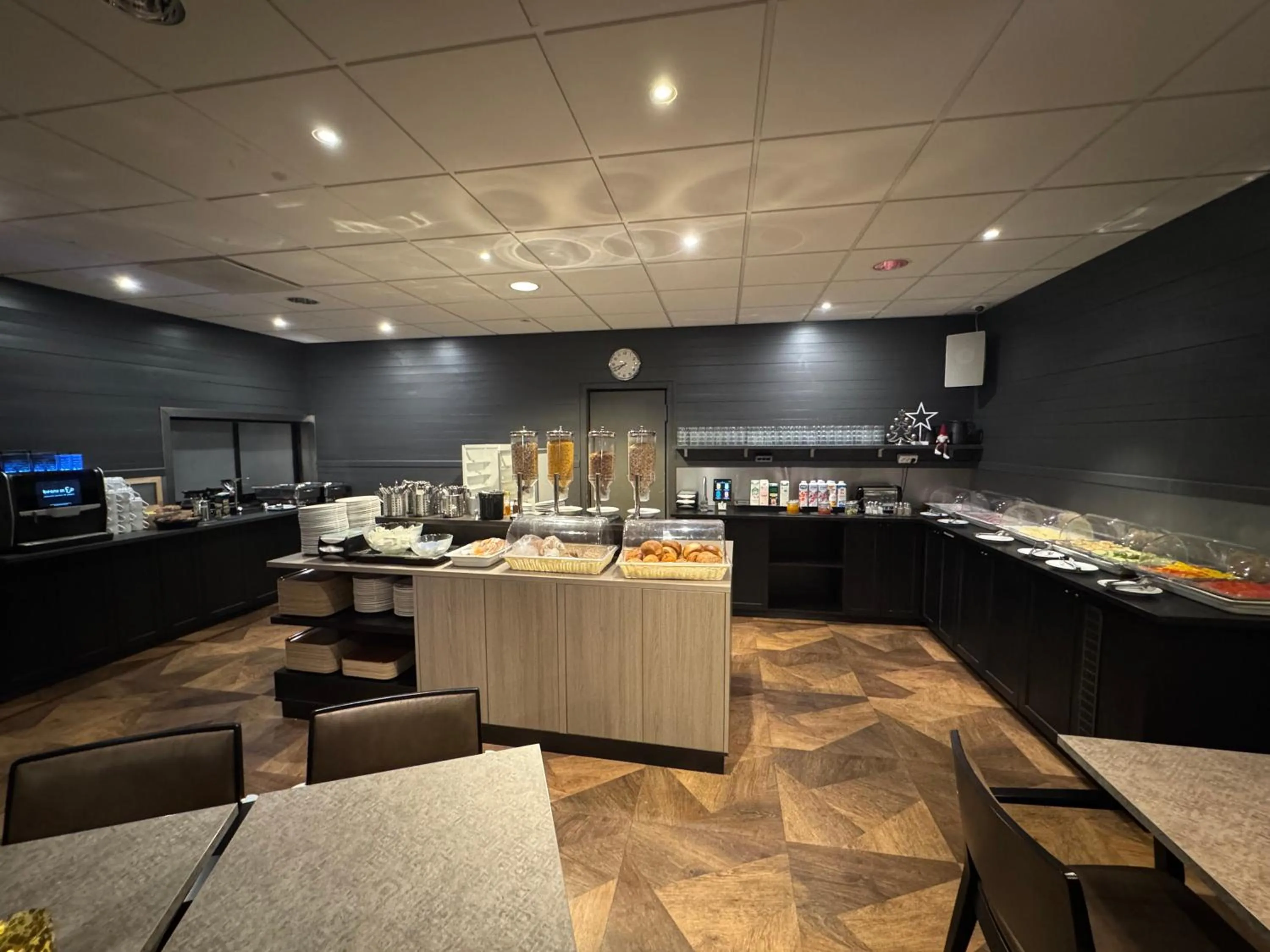 Continental breakfast in City Central Hotel Örebro by First Hotels