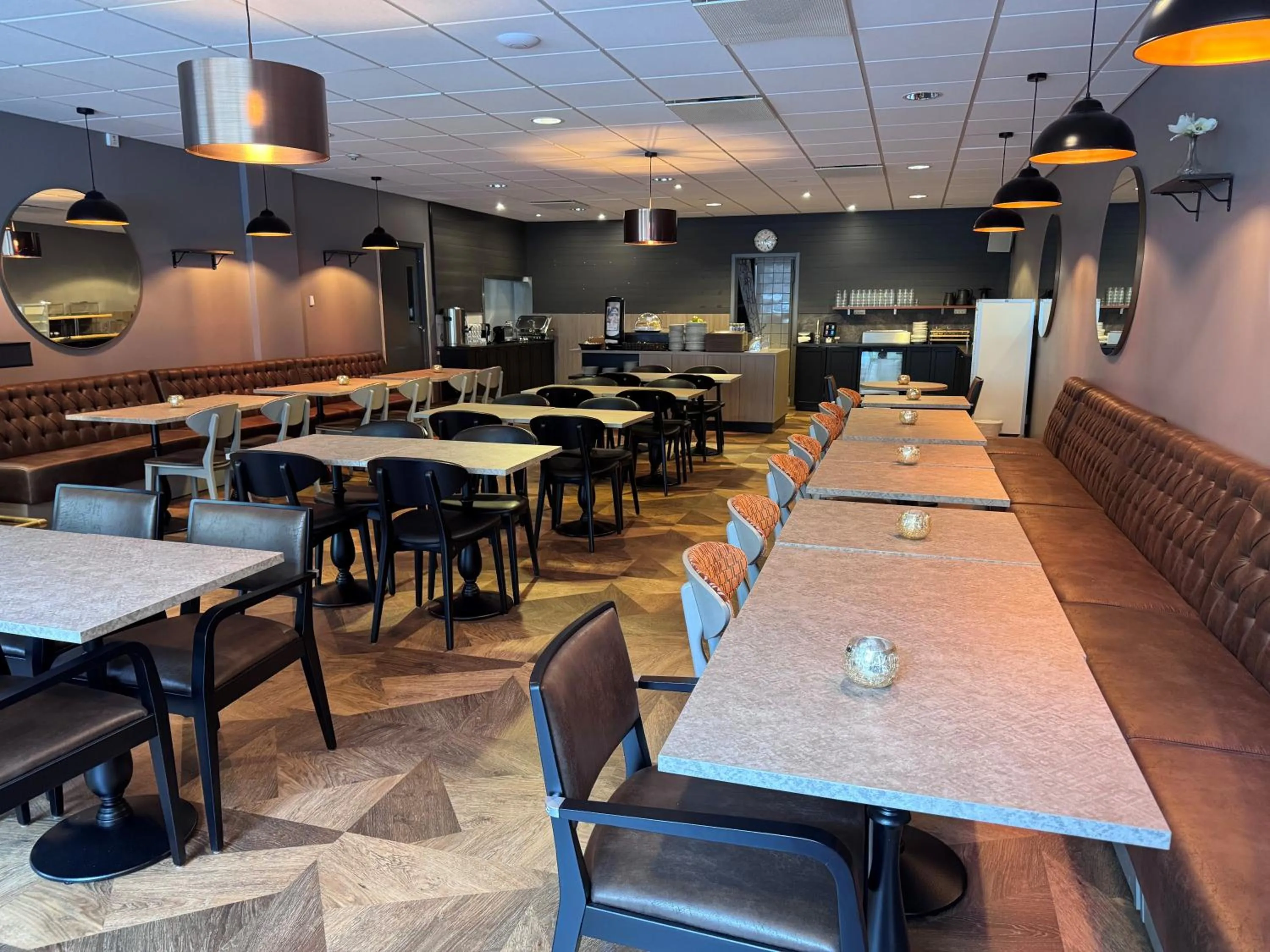 Restaurant/places to eat in City Central Hotel Örebro by First Hotels