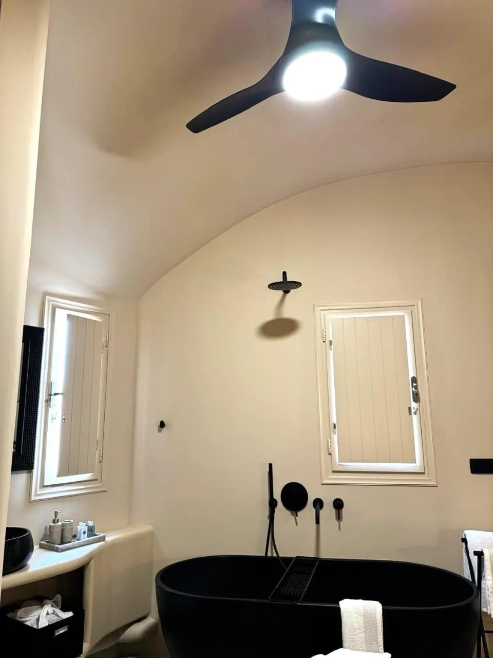 OIA UNIQUE HOMES by K&K