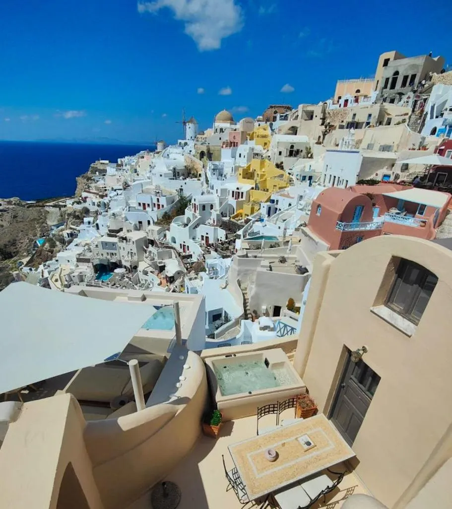 OIA UNIQUE HOMES by K&K