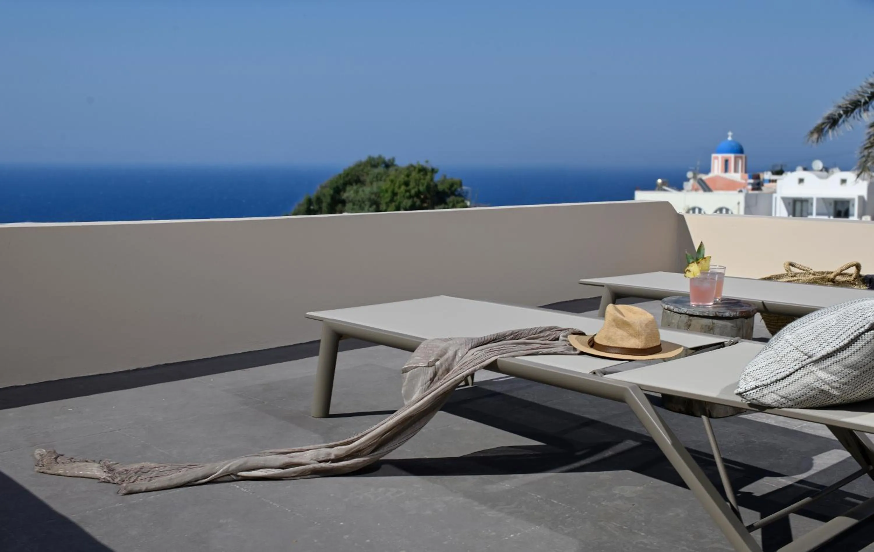 Balcony/Terrace in OIA UNIQUE HOMES by K&K