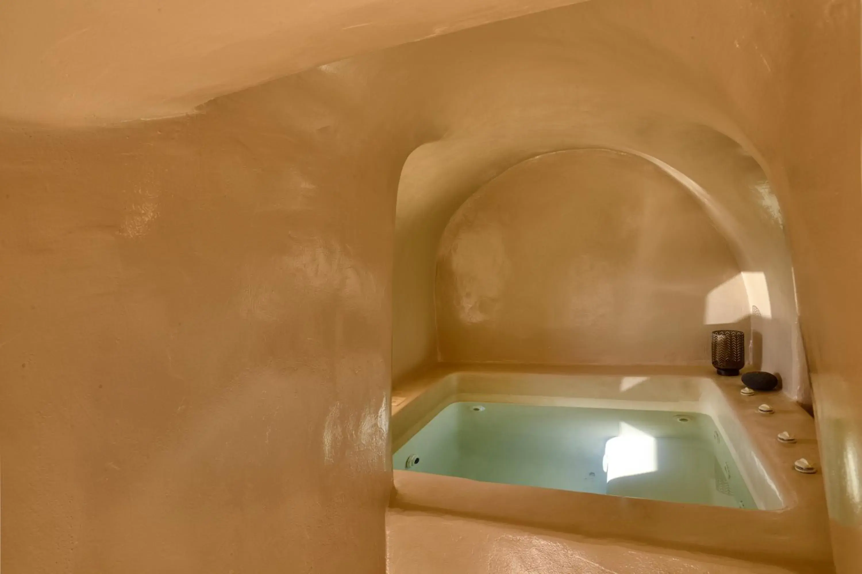 Ardor Suite with Sea View by K&K (indoor jacuzzi) in OIA UNIQUE HOMES by K&K Ardor Suite with Sea View by K&K (indoor jacuzzi) in OIA UNIQUE HOMES by K&K