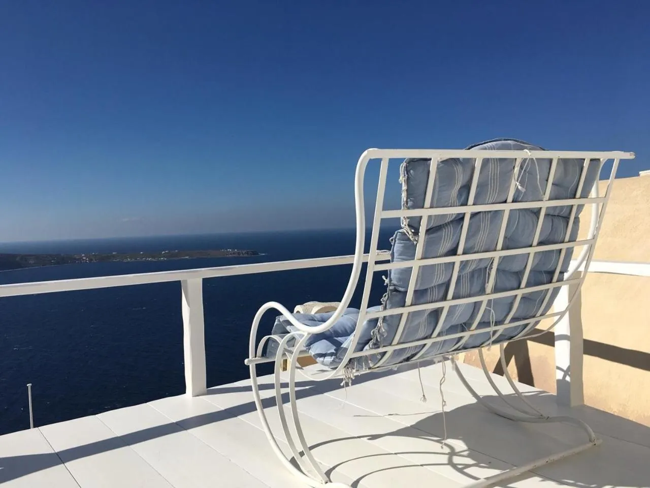 Sea view in OIA UNIQUE HOMES by K&K