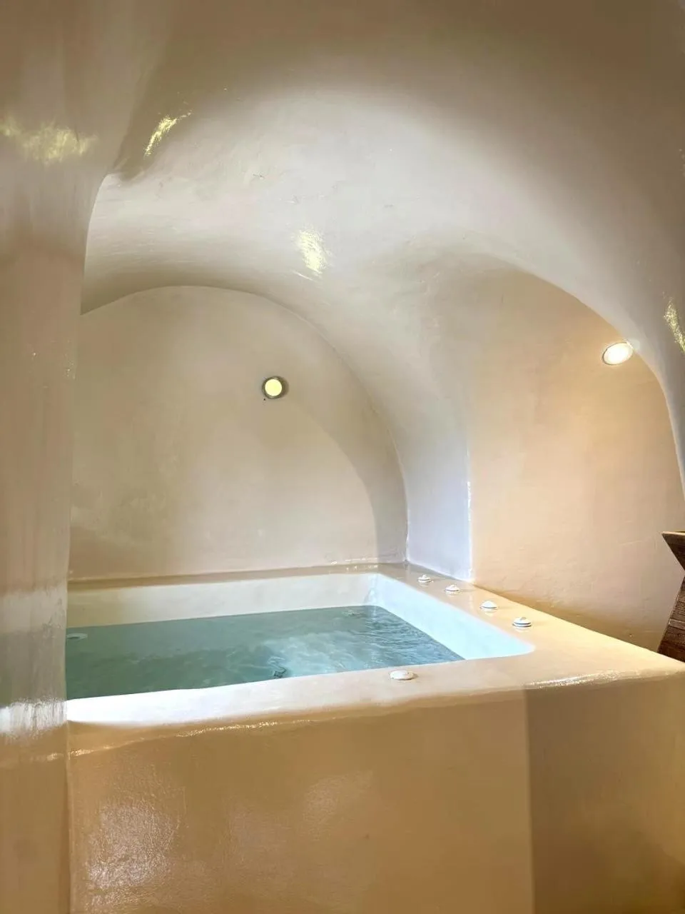 OIA UNIQUE HOMES by K&K