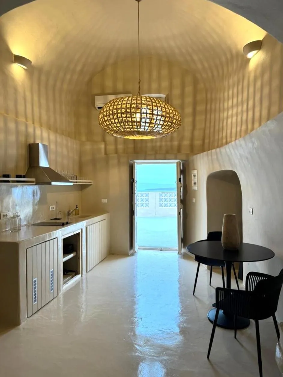 OIA UNIQUE HOMES by K&K