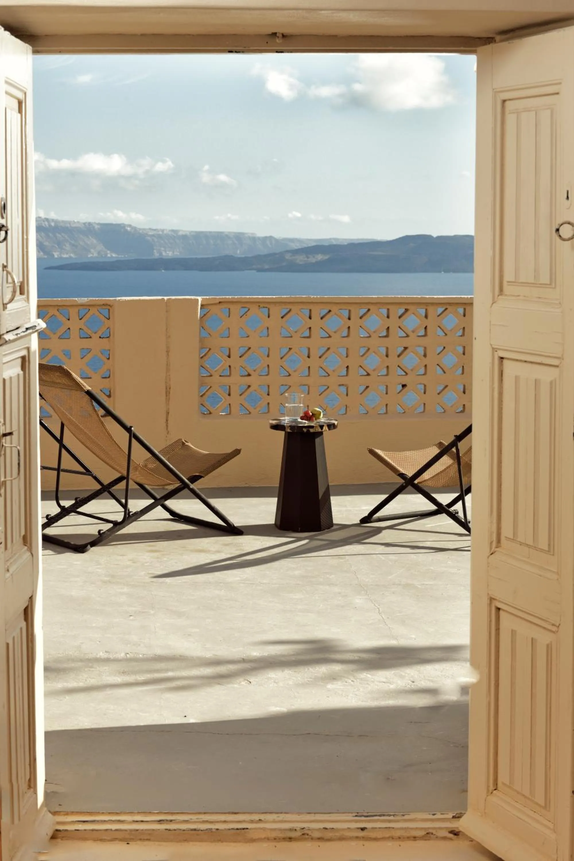 Balcony/Terrace in OIA UNIQUE HOMES by K&K