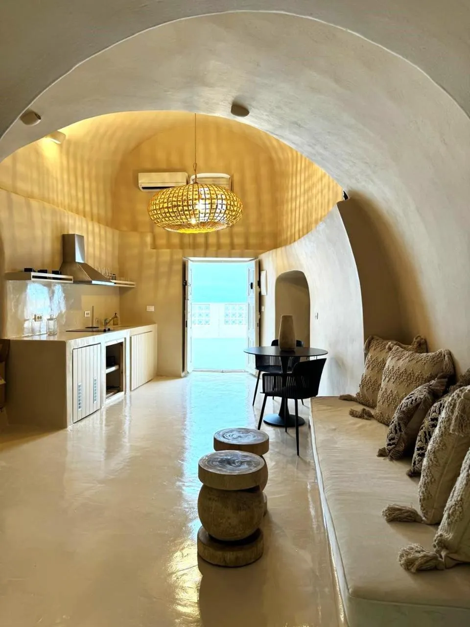 OIA UNIQUE HOMES by K&K