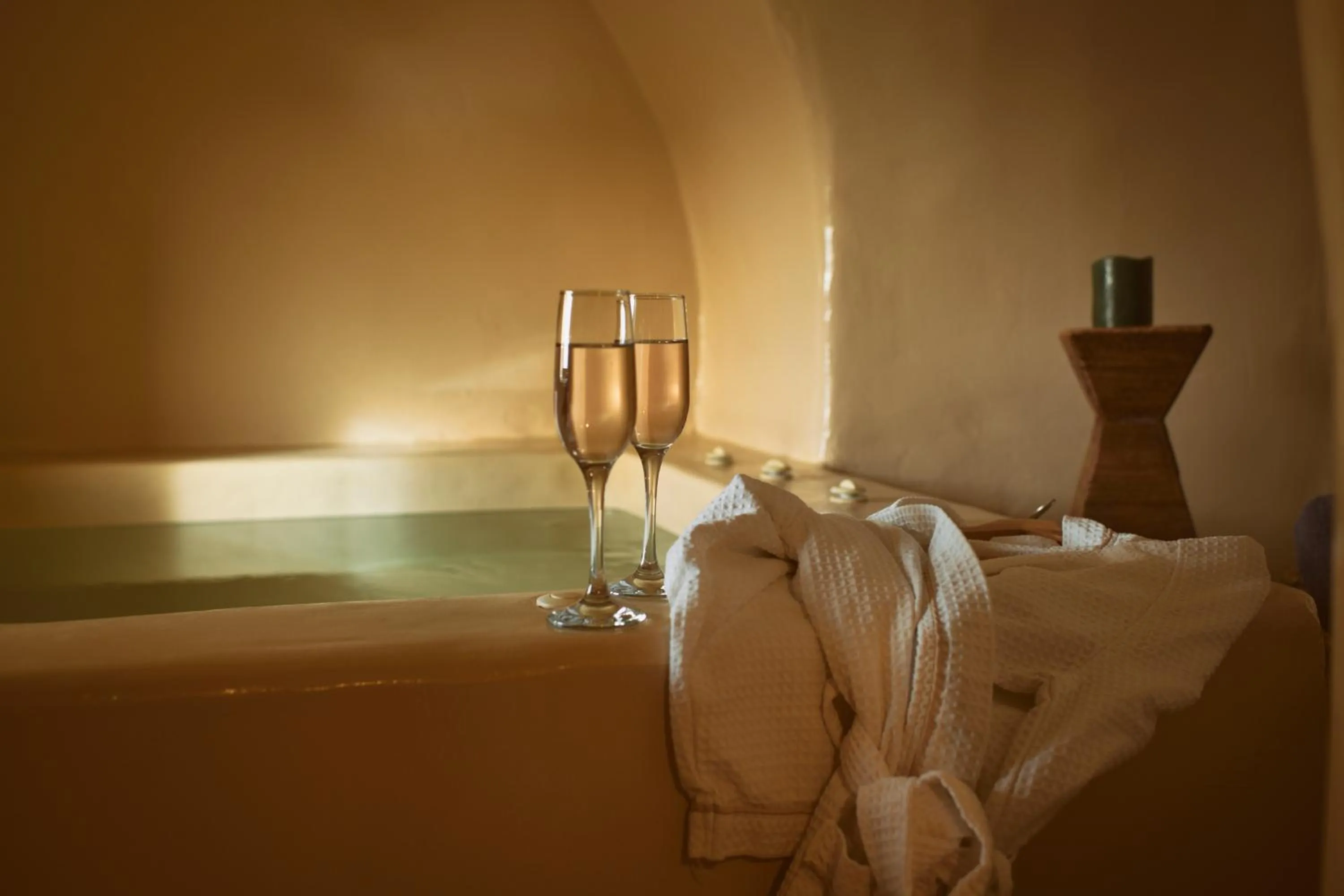 OIA UNIQUE HOMES by K&K