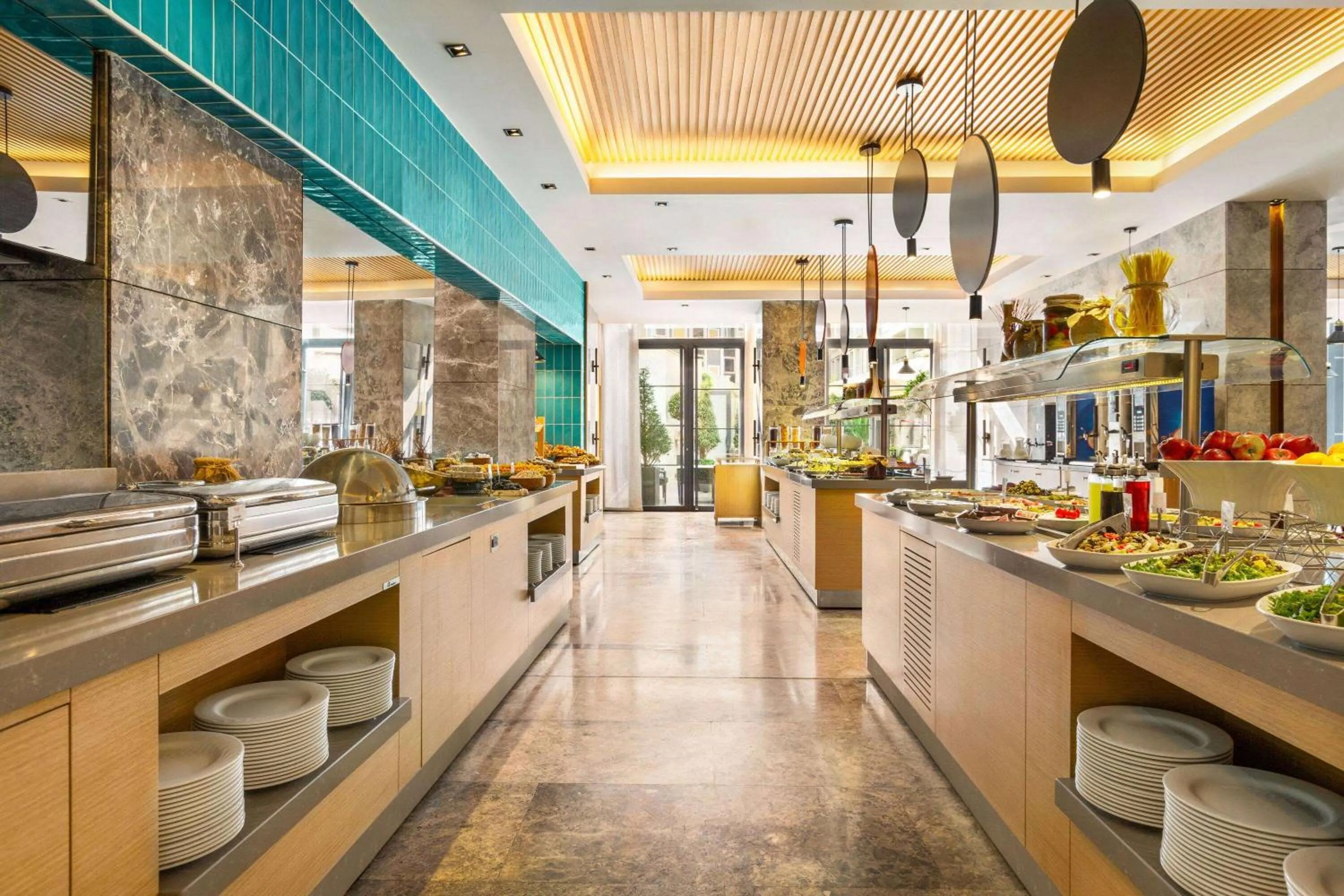 Restaurant/places to eat in Ramada Plaza Sultanahmet