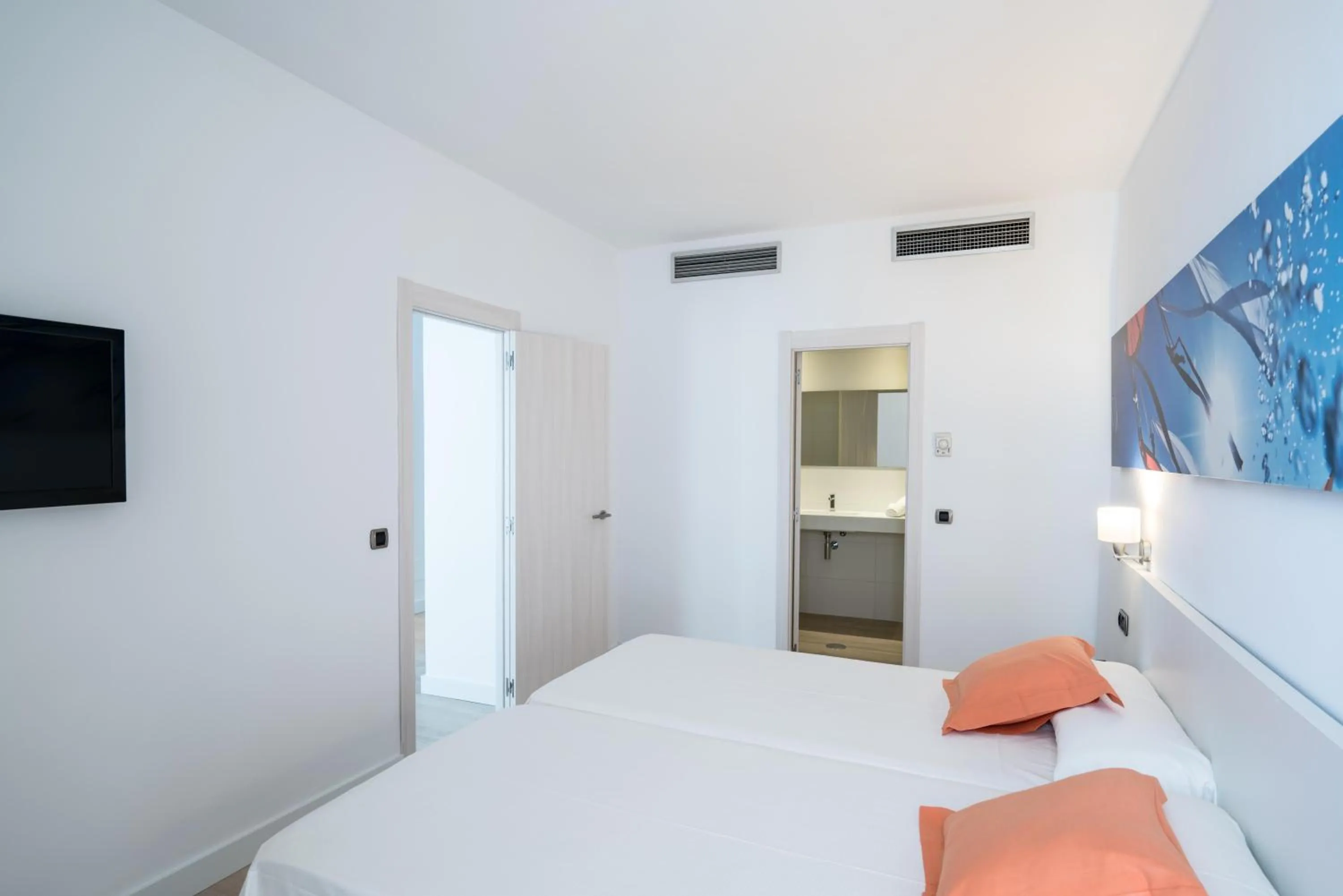 Photo of the whole room, Bed in THB Ocean Beach - Adults Only