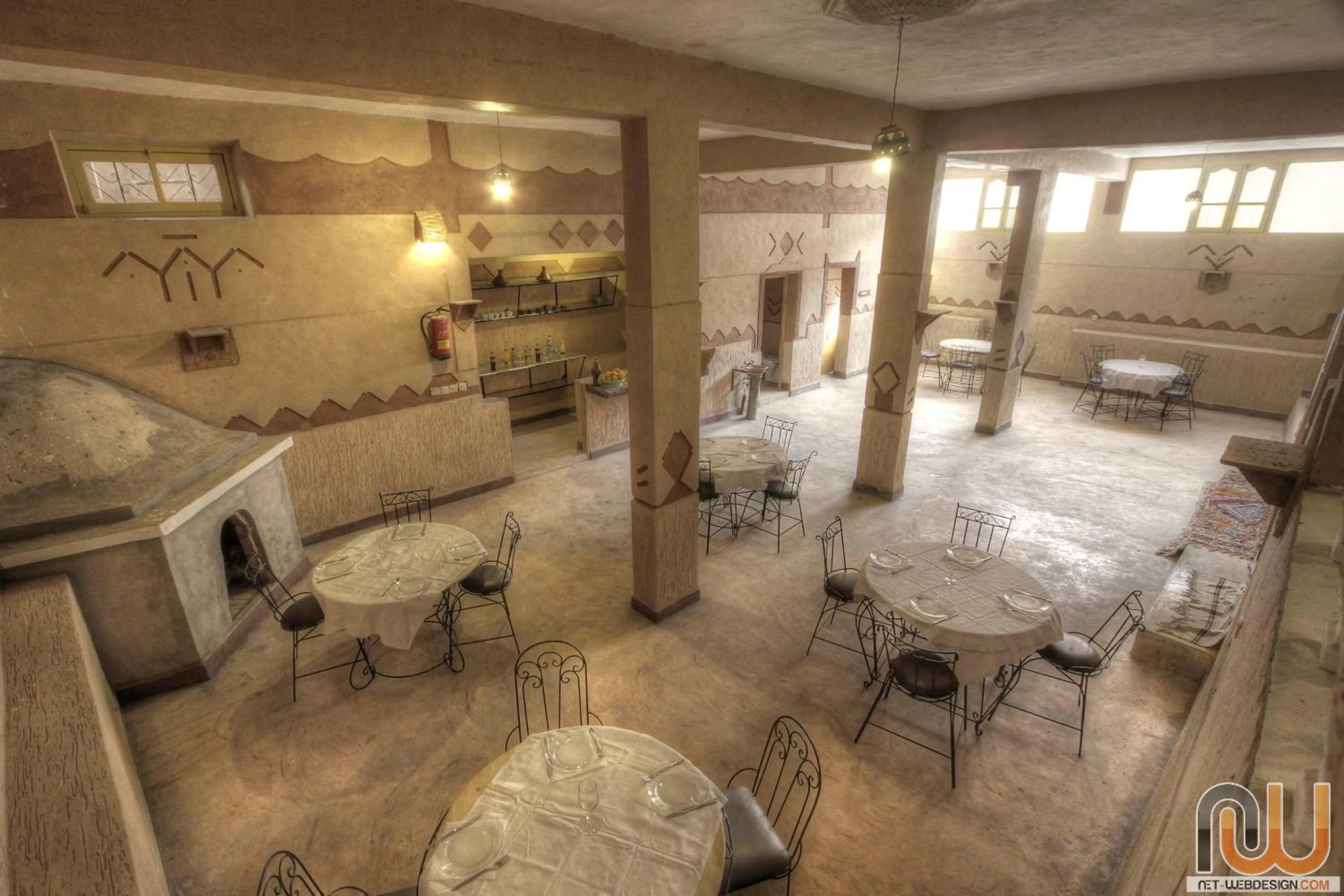 Restaurant/places to eat in Hôtel Amgoune