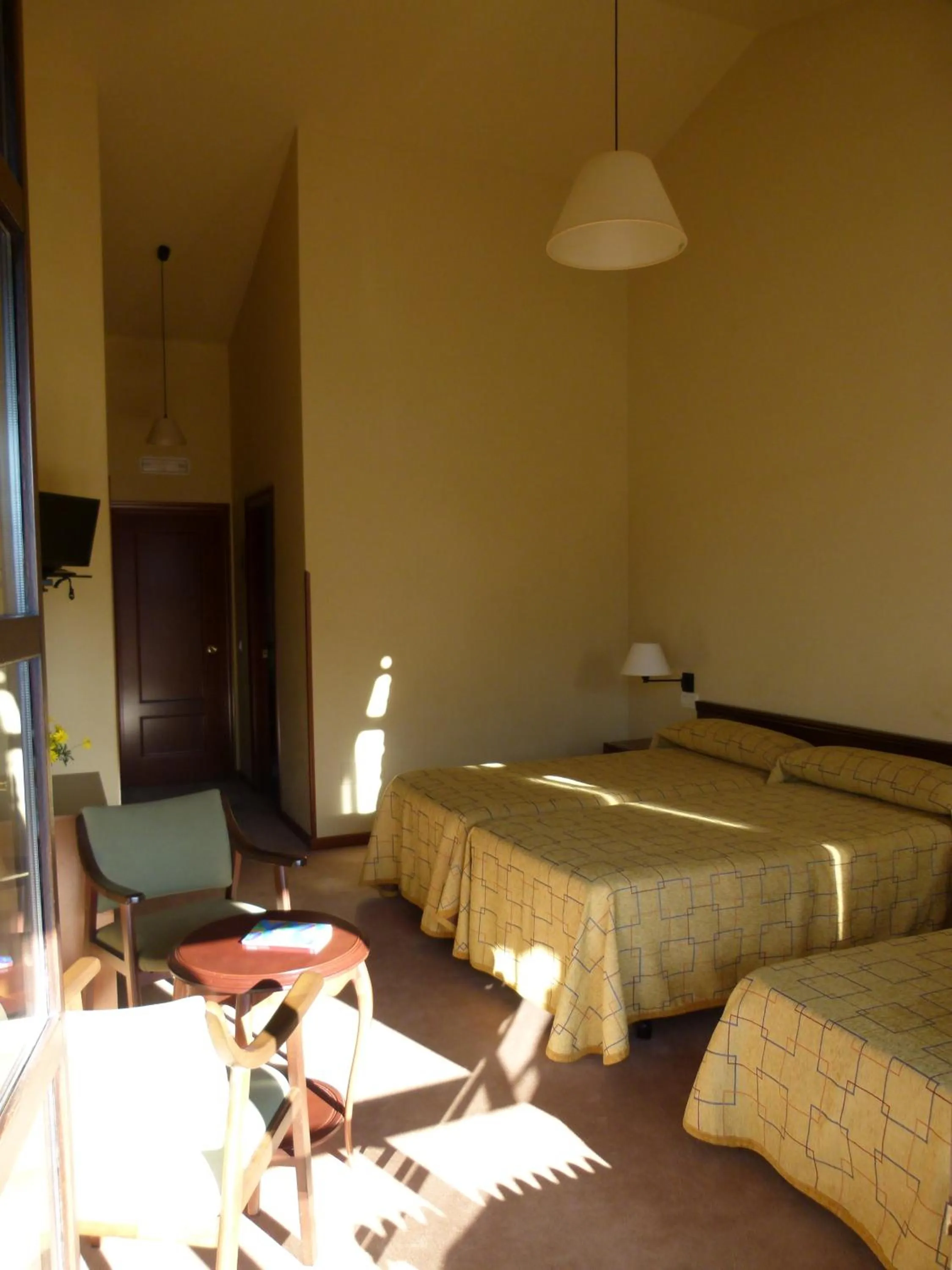 Photo of the whole room, Bed in Hotel Finca Los Venancios